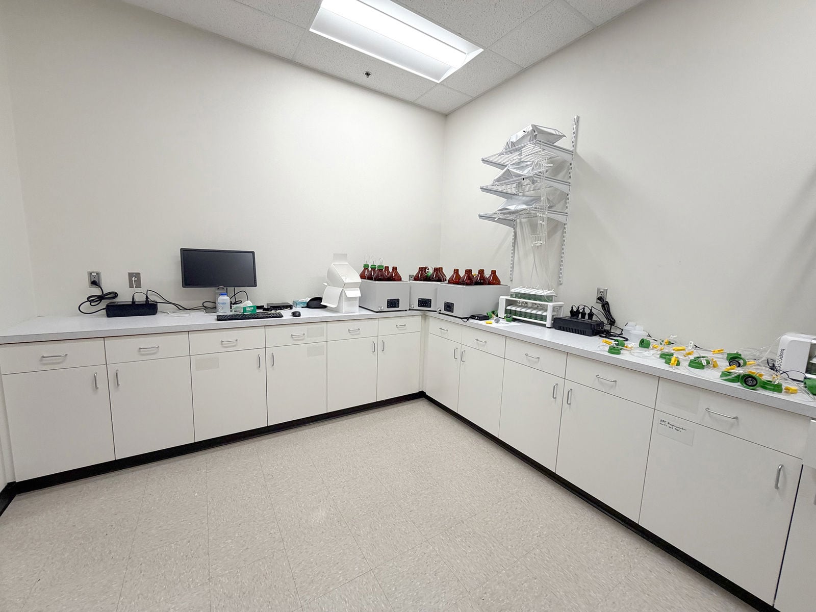 Lab cabinets