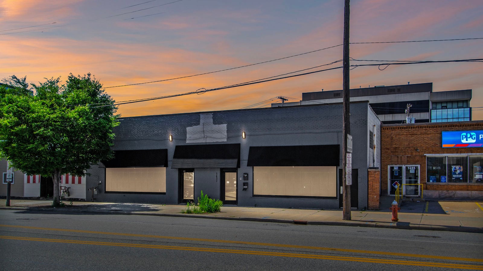 10,000 SF Turnkey Nightclub w/ Liquor License 1437 Saint Clair Avenue Northeast - Image 1