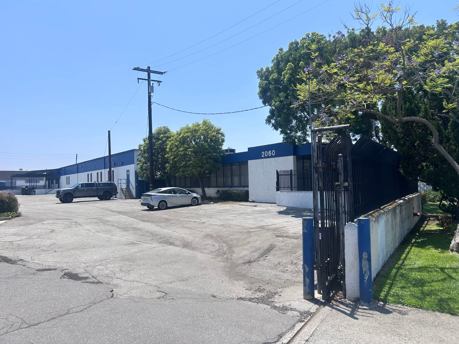 2060 Garfield Ave Listing Photo