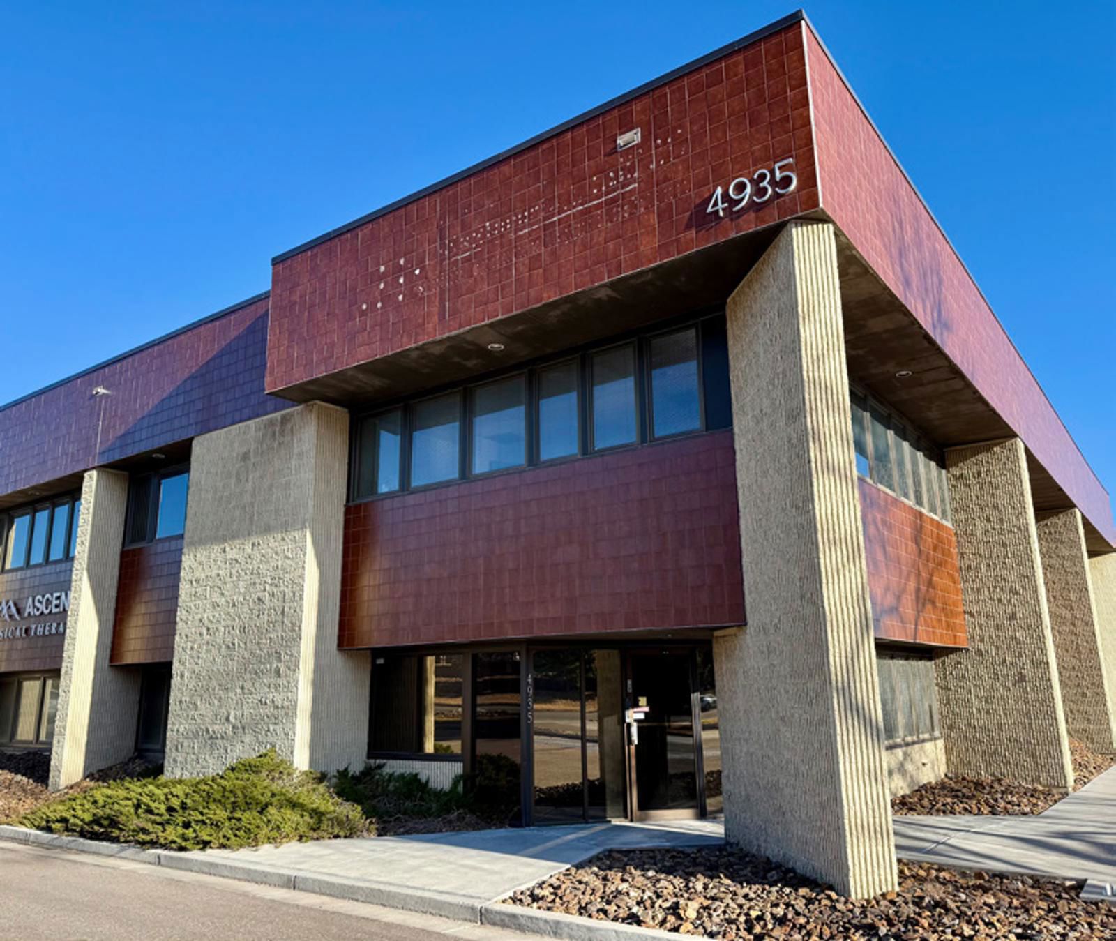 4935 N 30th St_Exterior