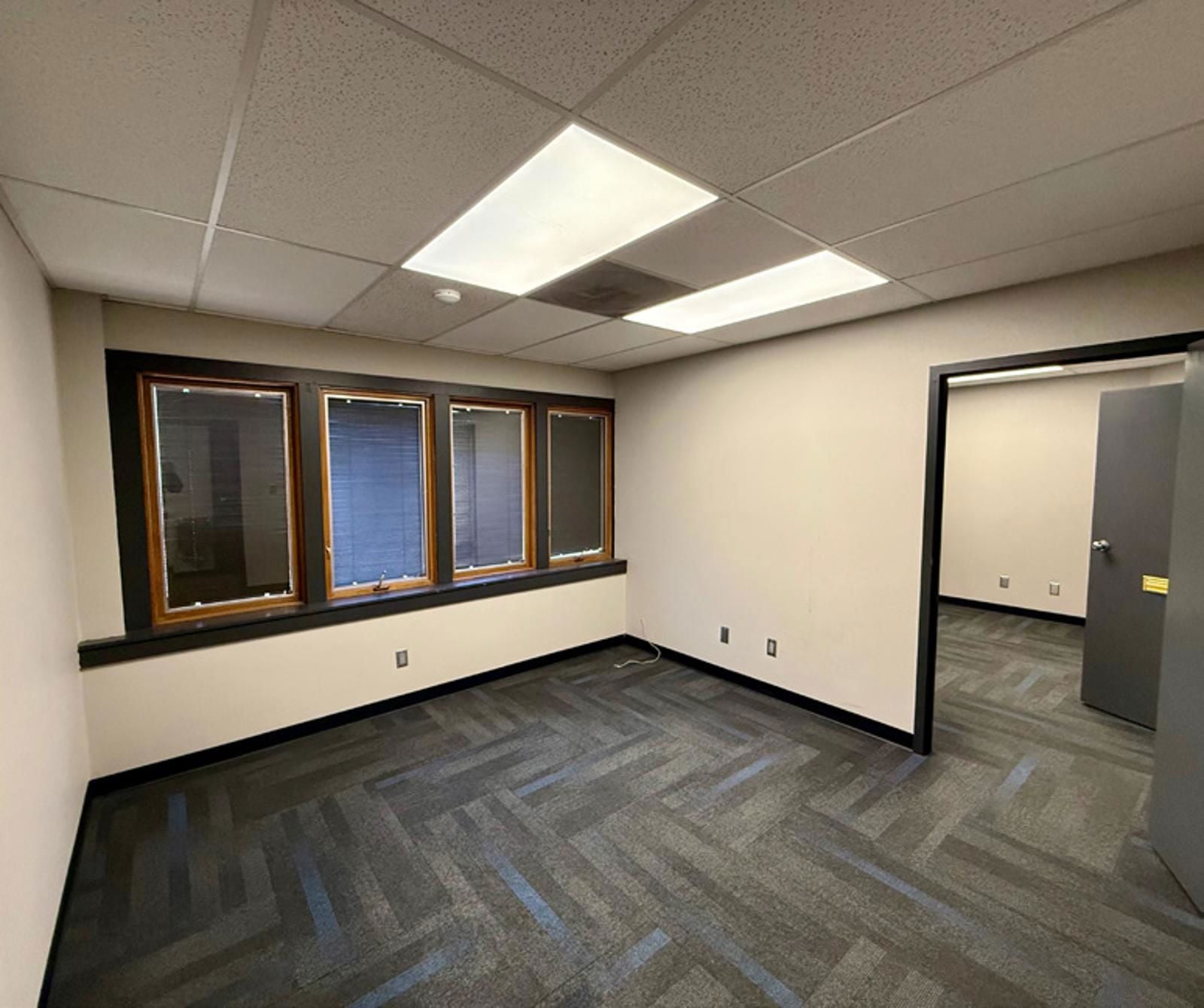 4935 N 30th St_Interior2
