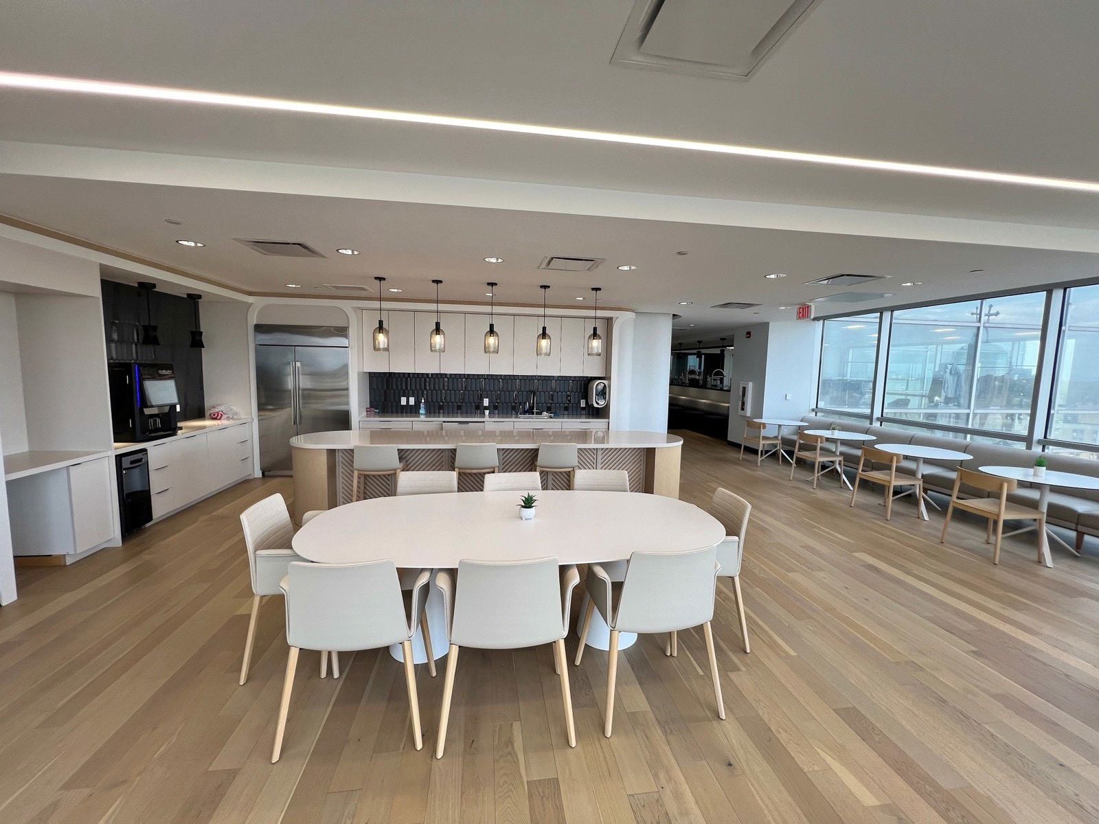 500 W Fifth St, 10th Fl Sublease (10)