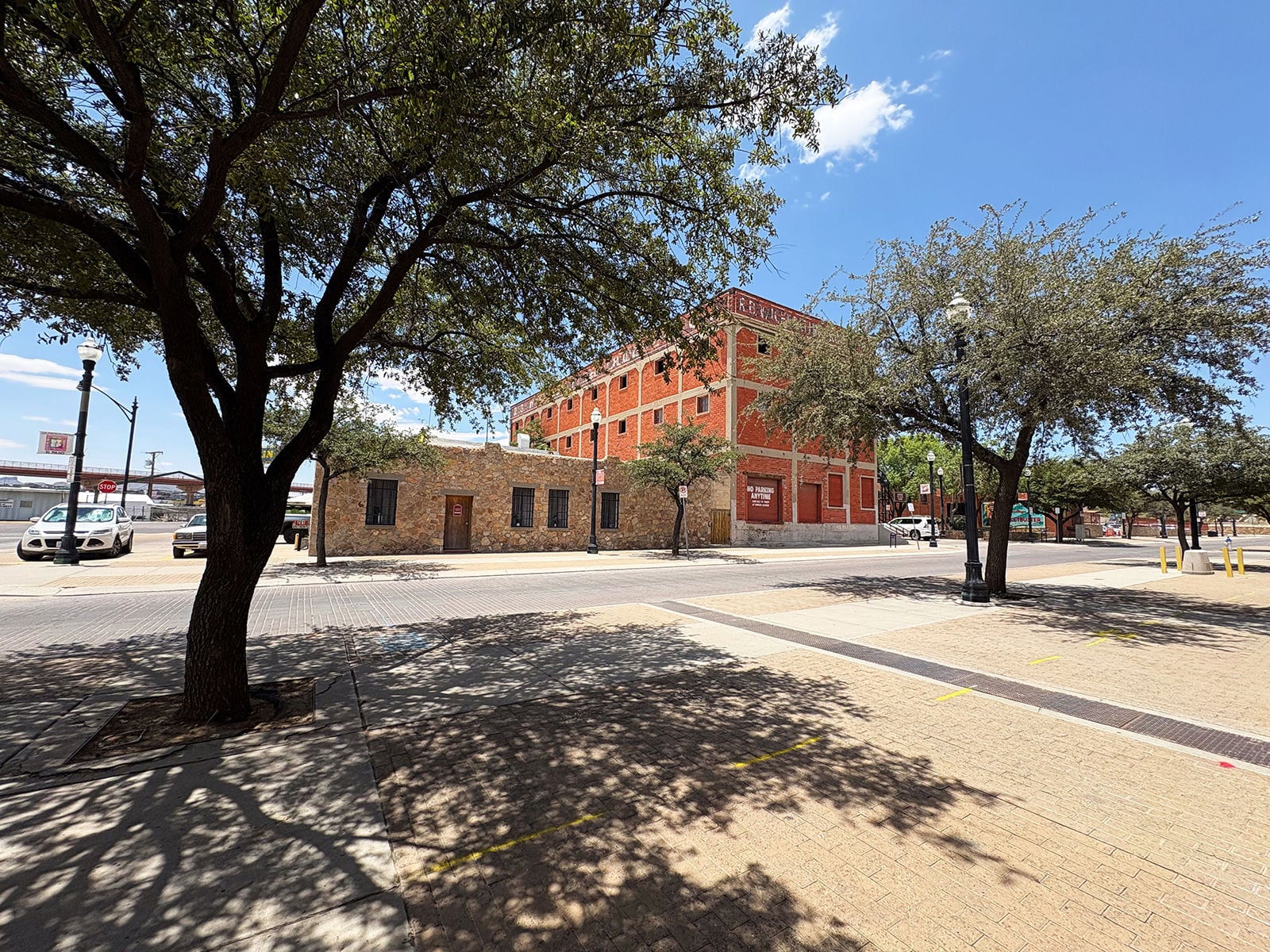 Exterior 2