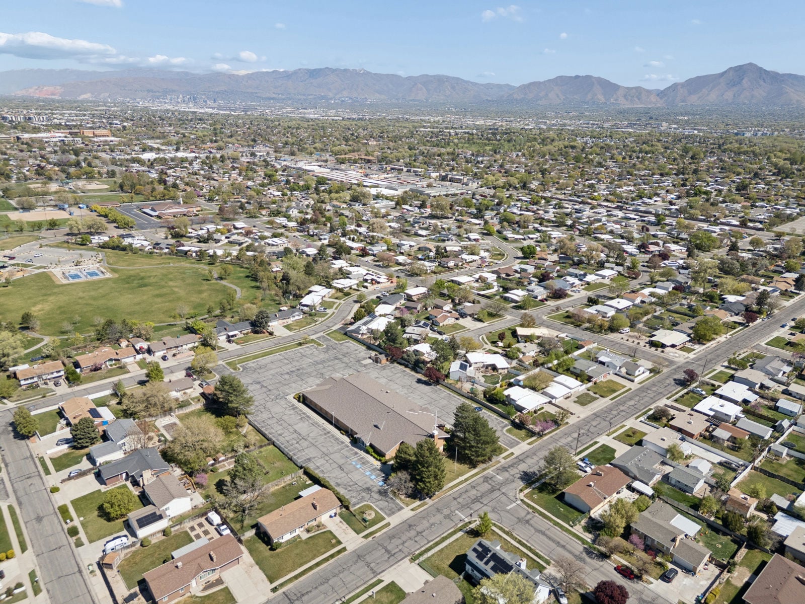30_2030wChateauAveTaylorsville_0551