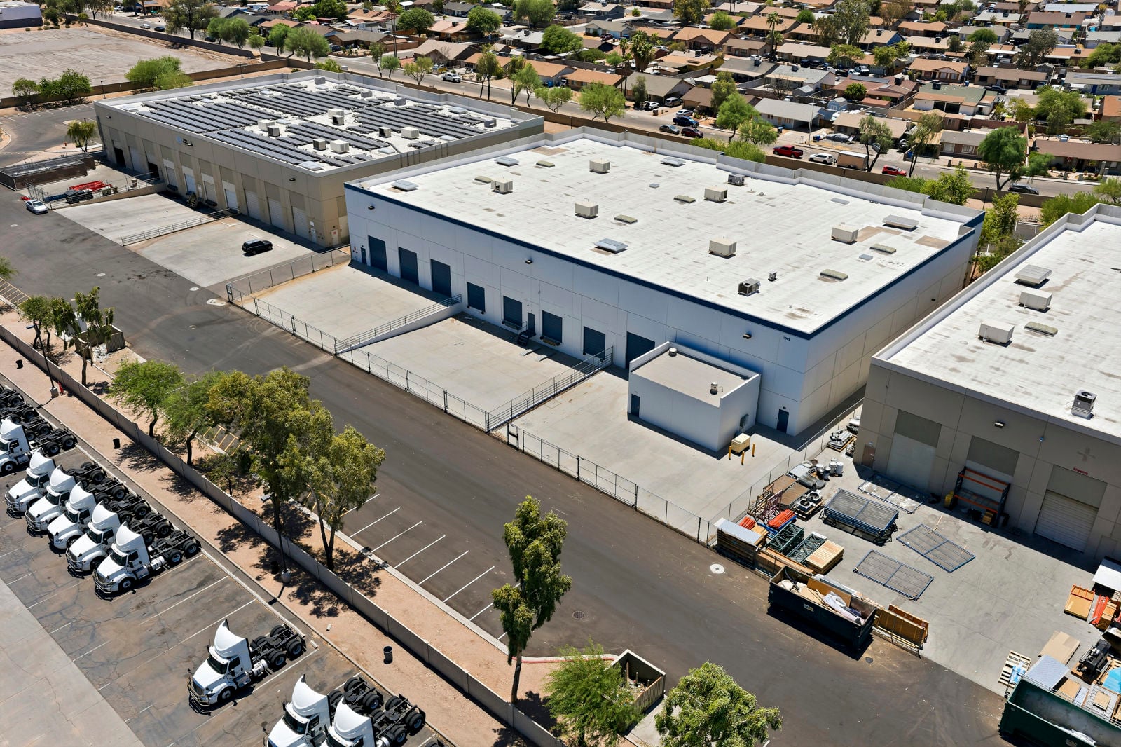 1045_N_71st_Ave_Phoenix_AZ_85043_22.JPG
