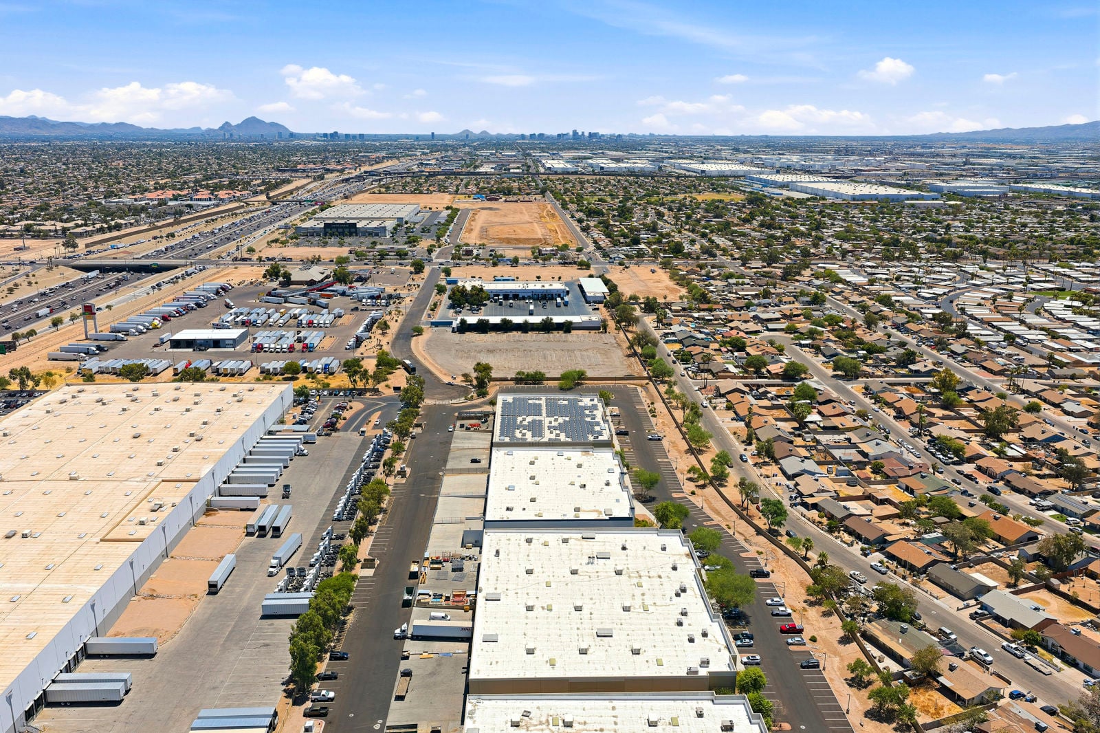 1045_N_71st_Ave_Phoenix_AZ_85043_8.JPG
