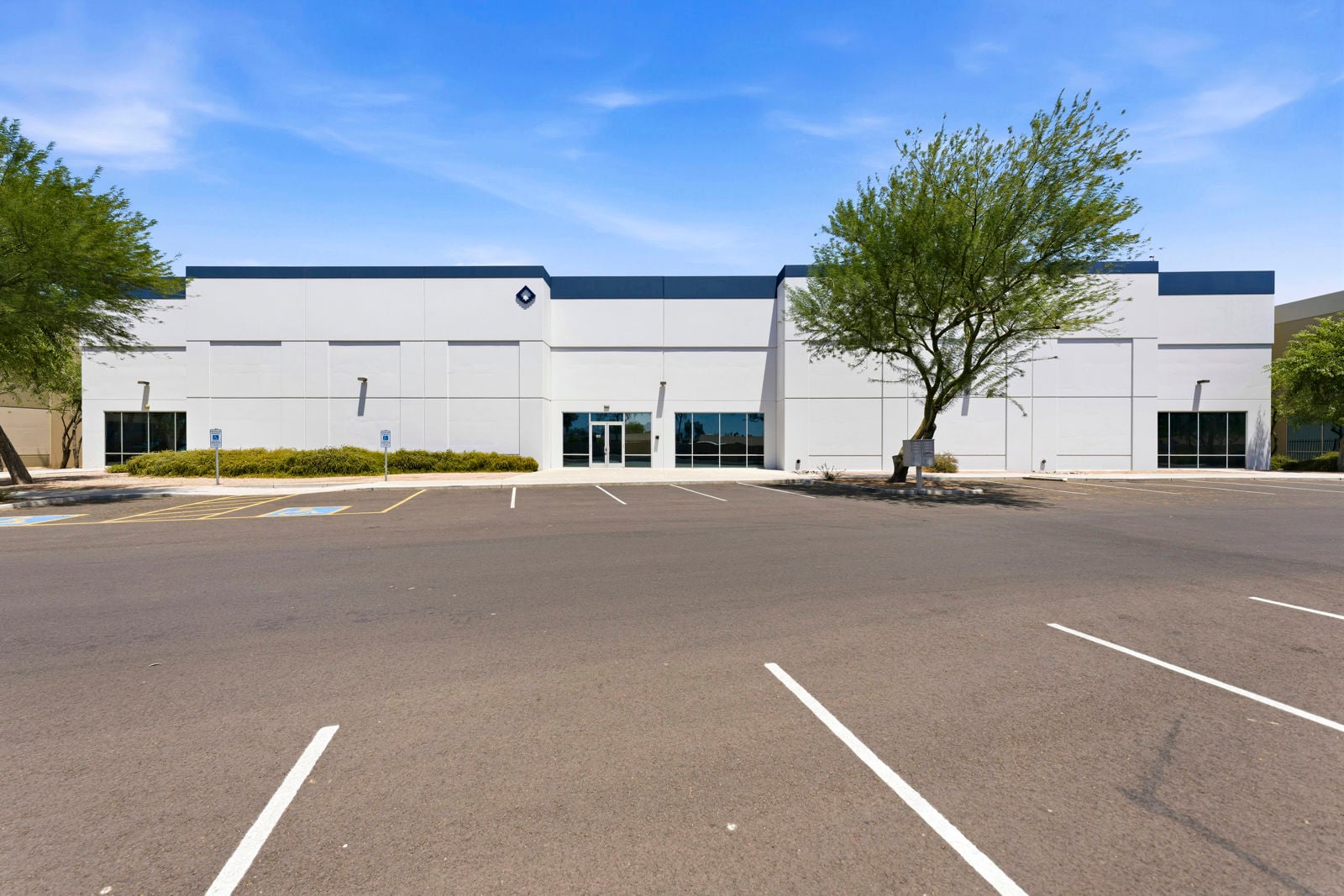 1045_N_71st_Ave_Phoenix_AZ_85043_29.JPG