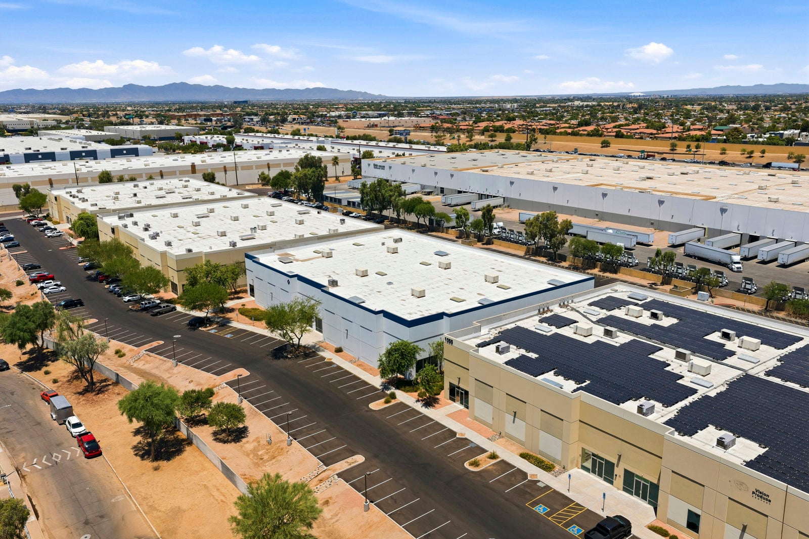 1045_N_71st_Ave_Phoenix_AZ_85043_11.JPG
