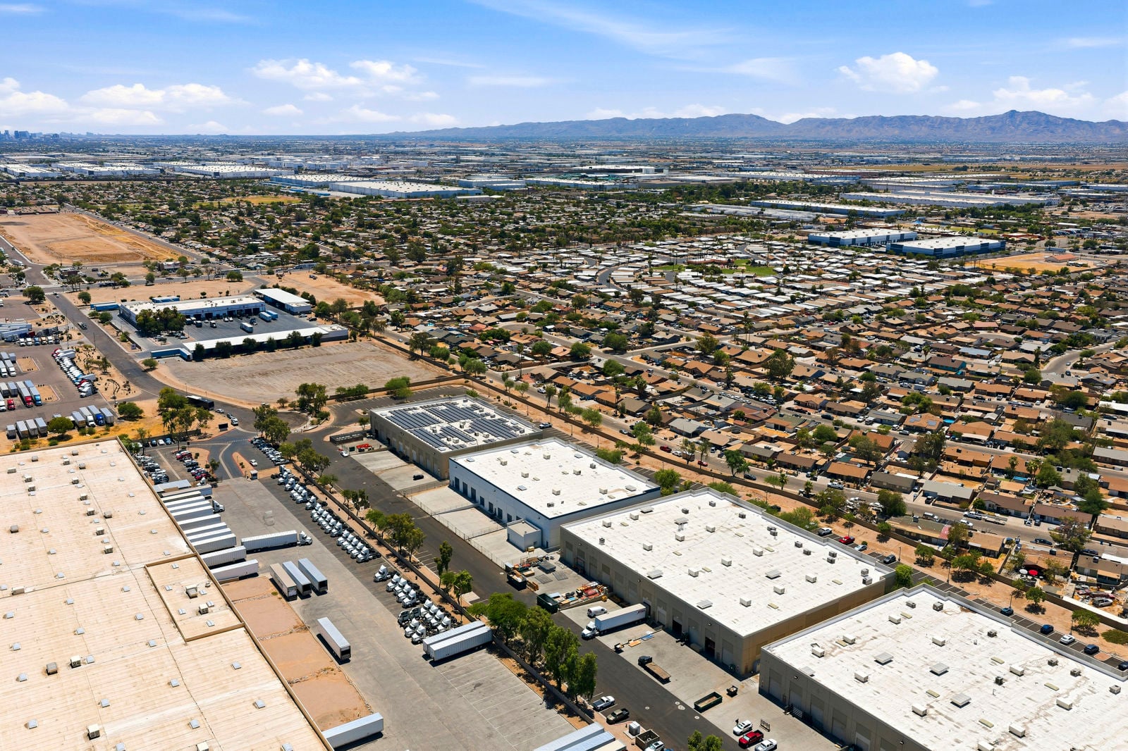 1045_N_71st_Ave_Phoenix_AZ_85043_7.JPG