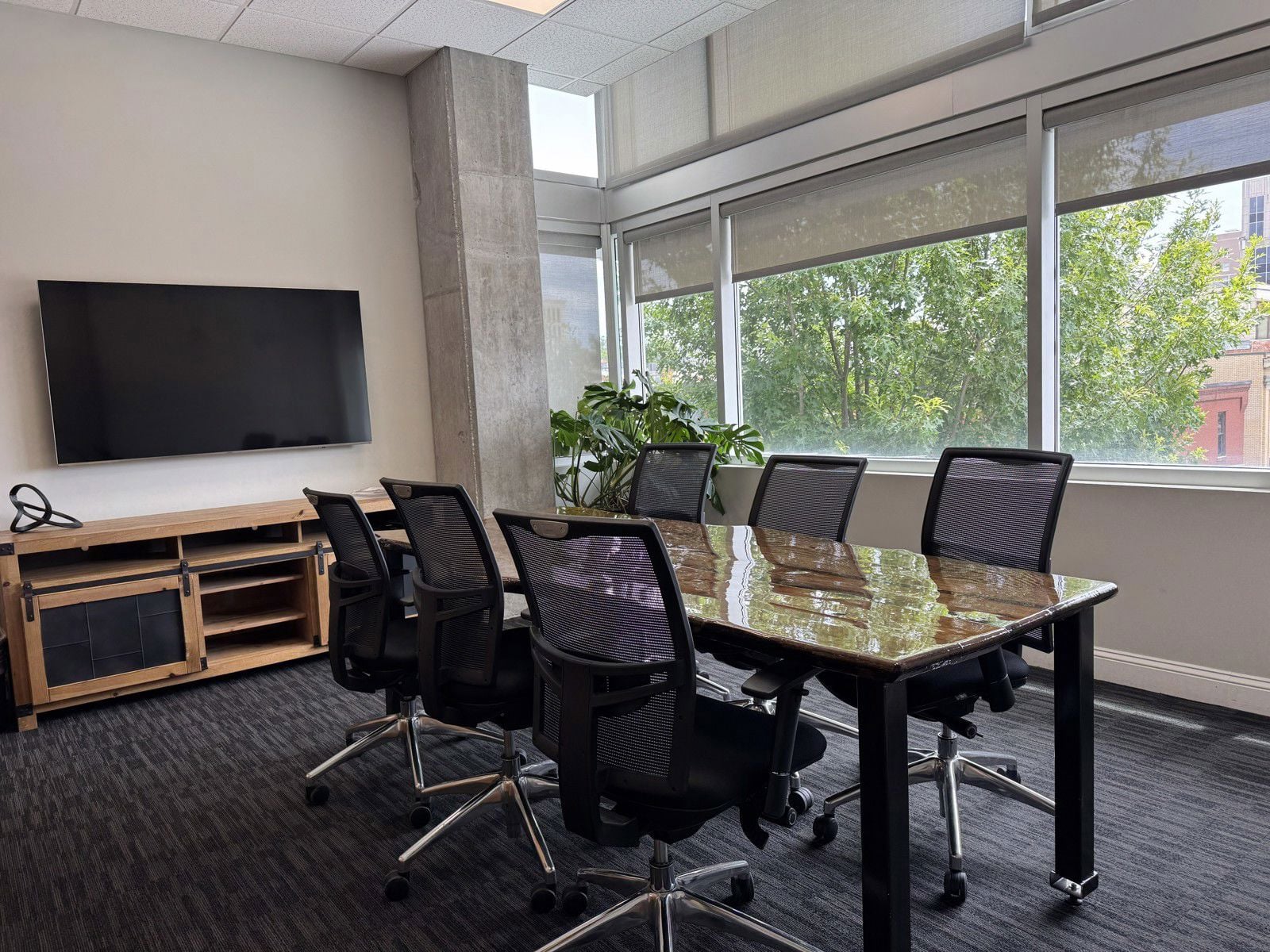 100 West Washington Street - Image 4