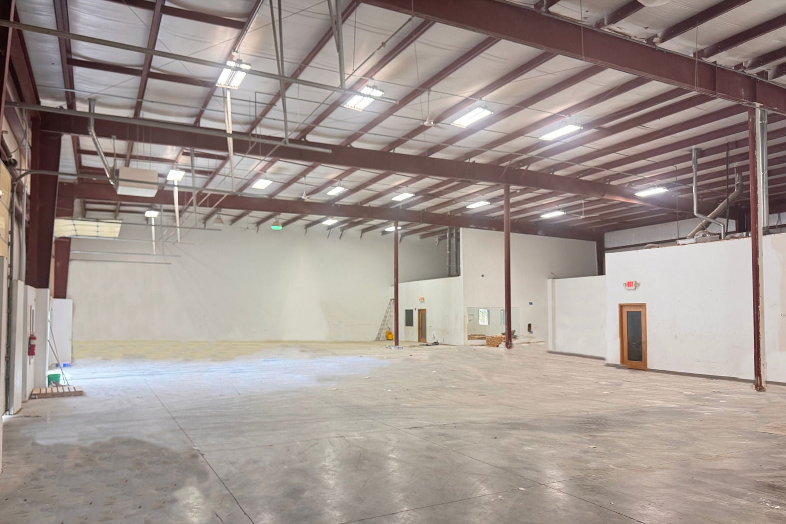 Industrial / Flex Space S 120th Street & Giles Road 12305 Cary Circle - Image 2