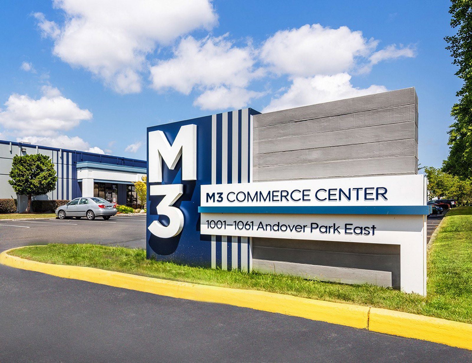 M3 Commerce Center_Full Park_BRO (004)