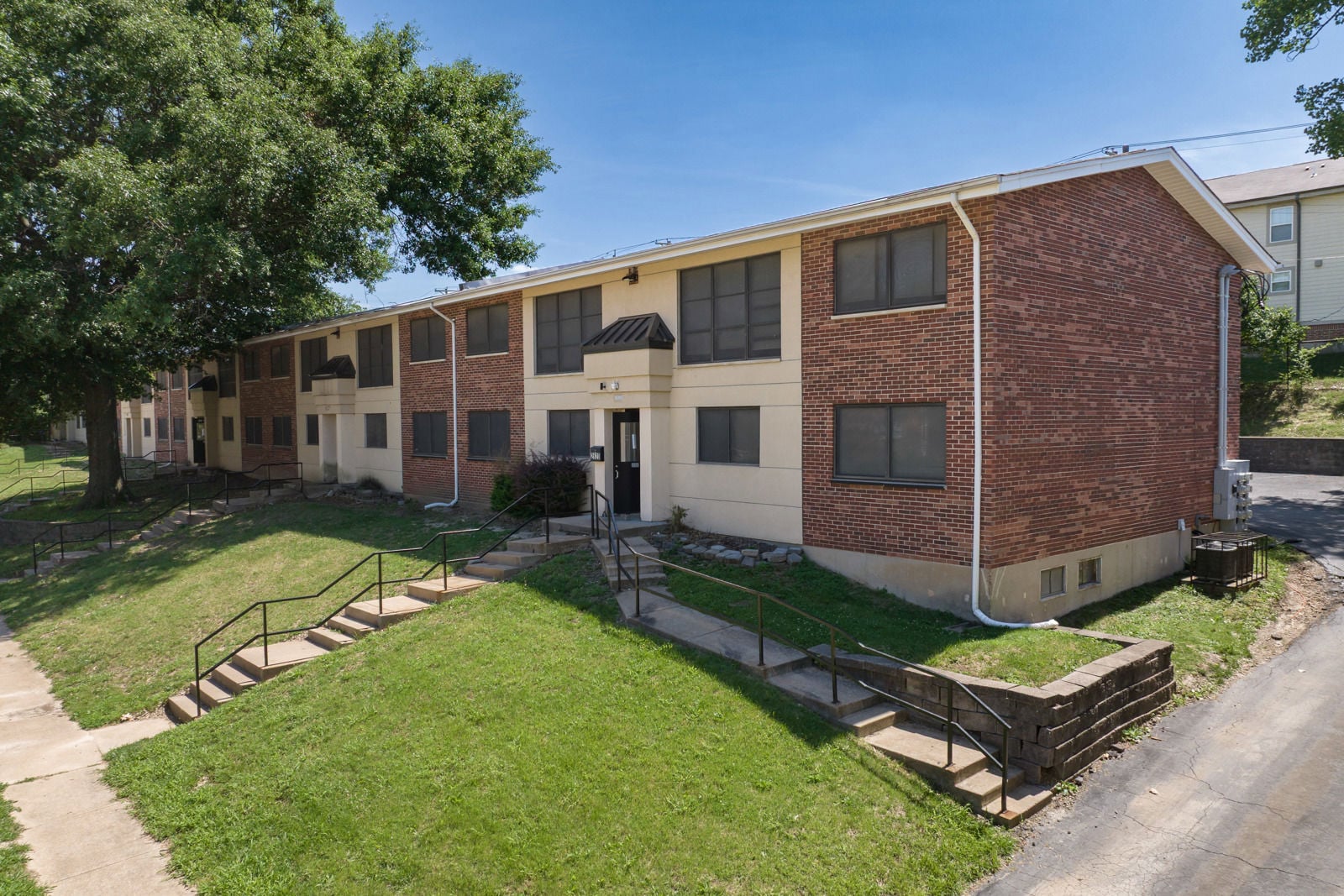 2650TyrellDr-02_Exterior