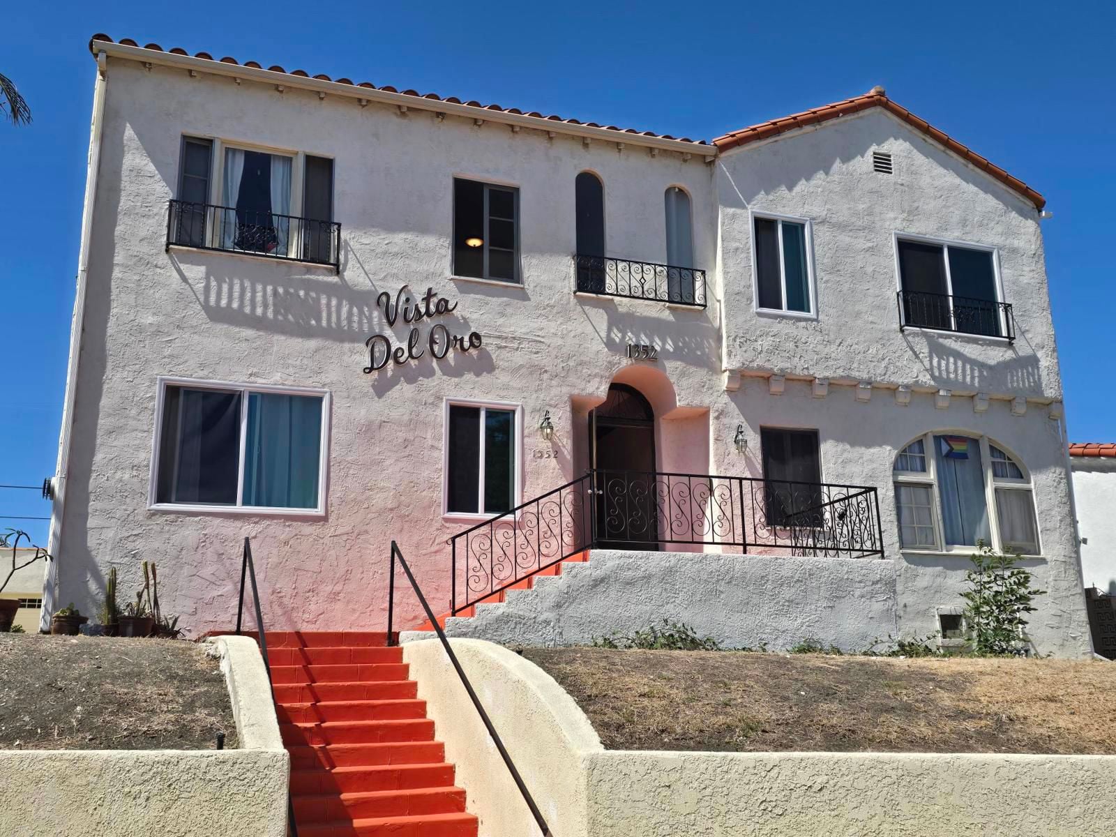 Vista del Oro 1352 West 10th Street - Image 1