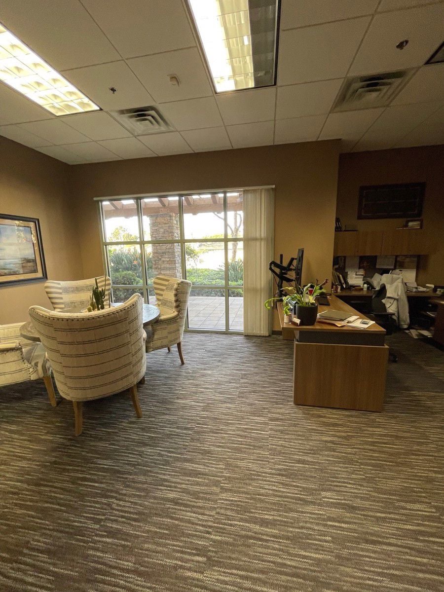 InteriorPhoto (2)