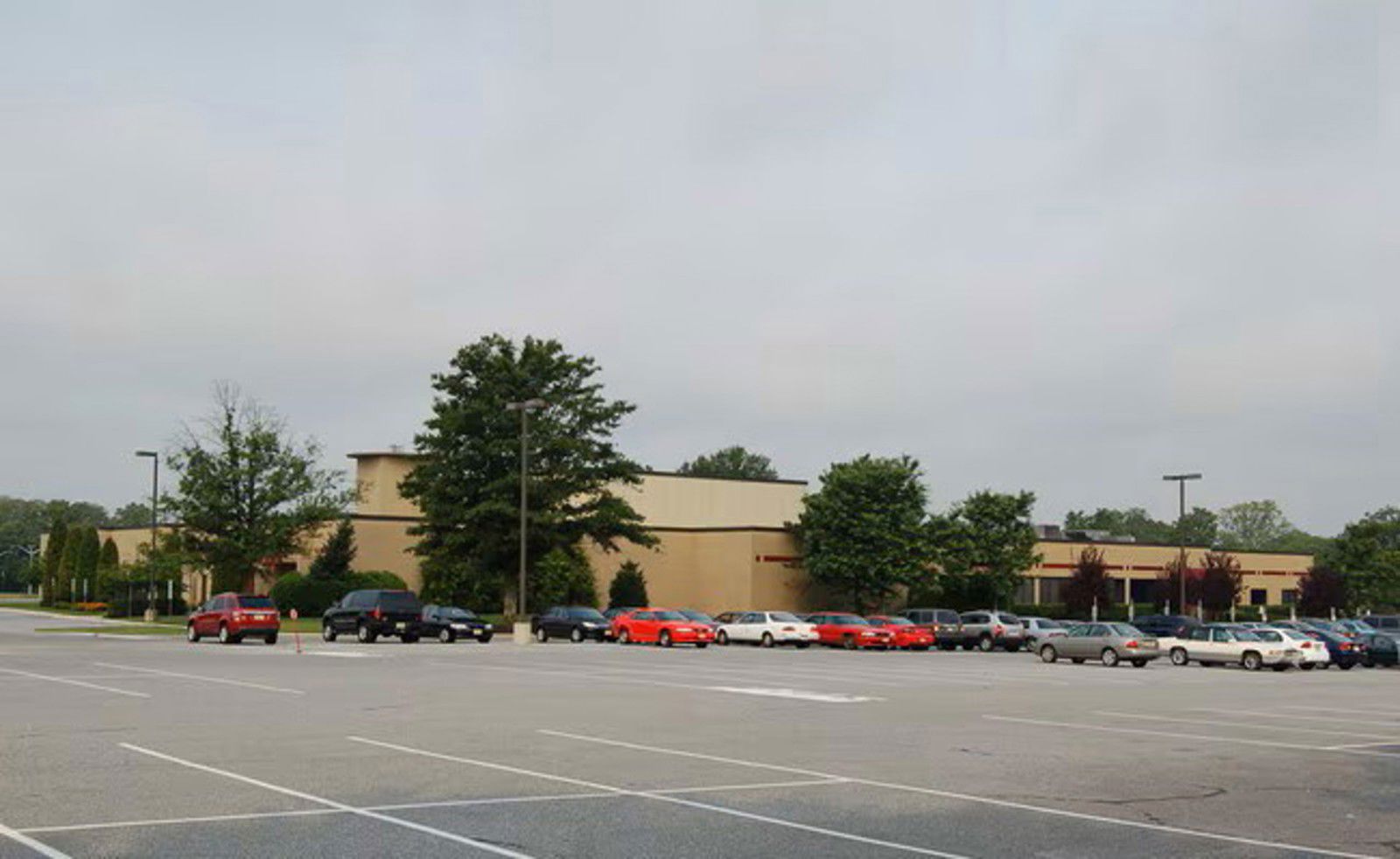 308 W Rt 38 bldg photo