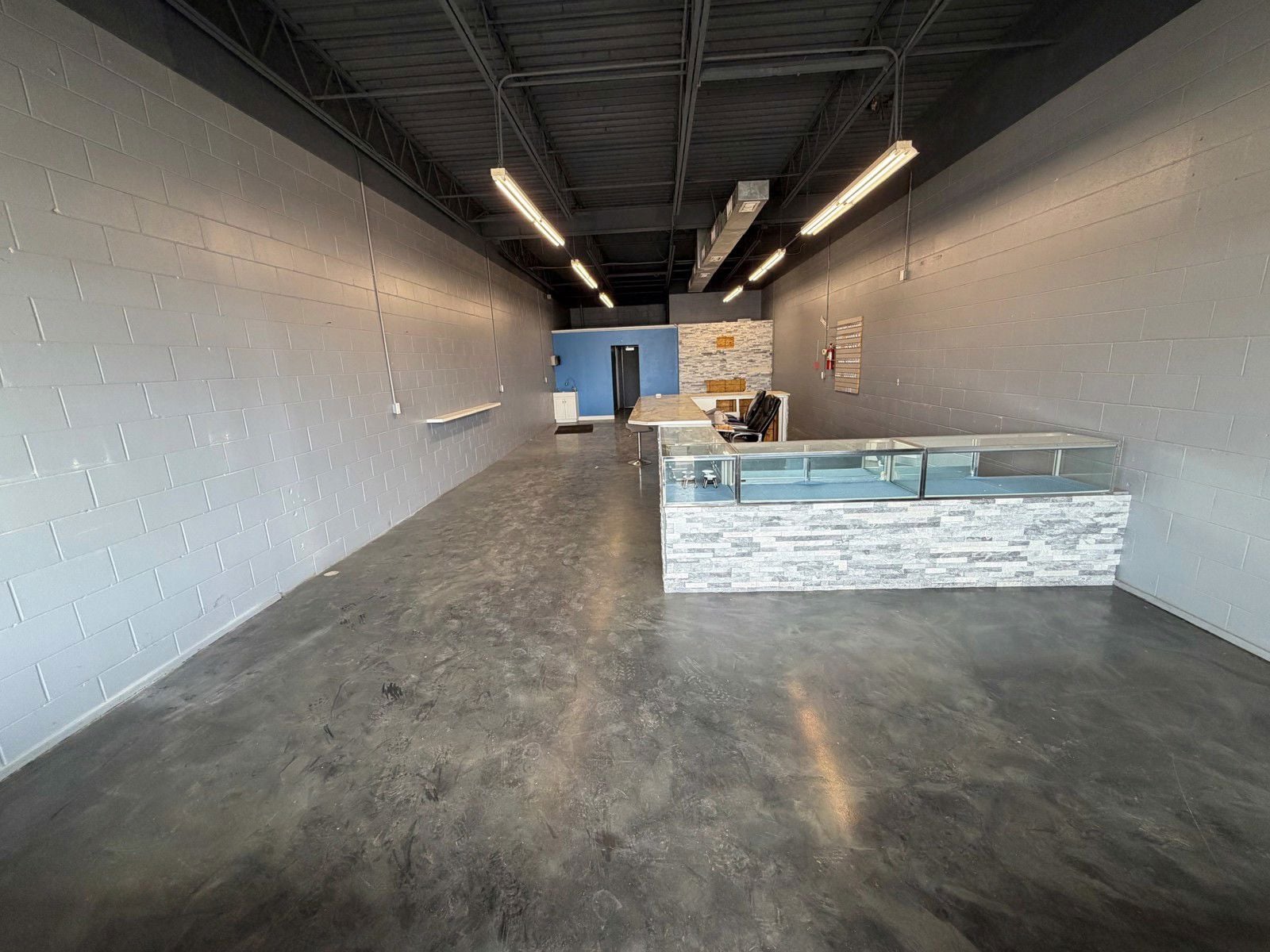 Main Street Shoppes Interior