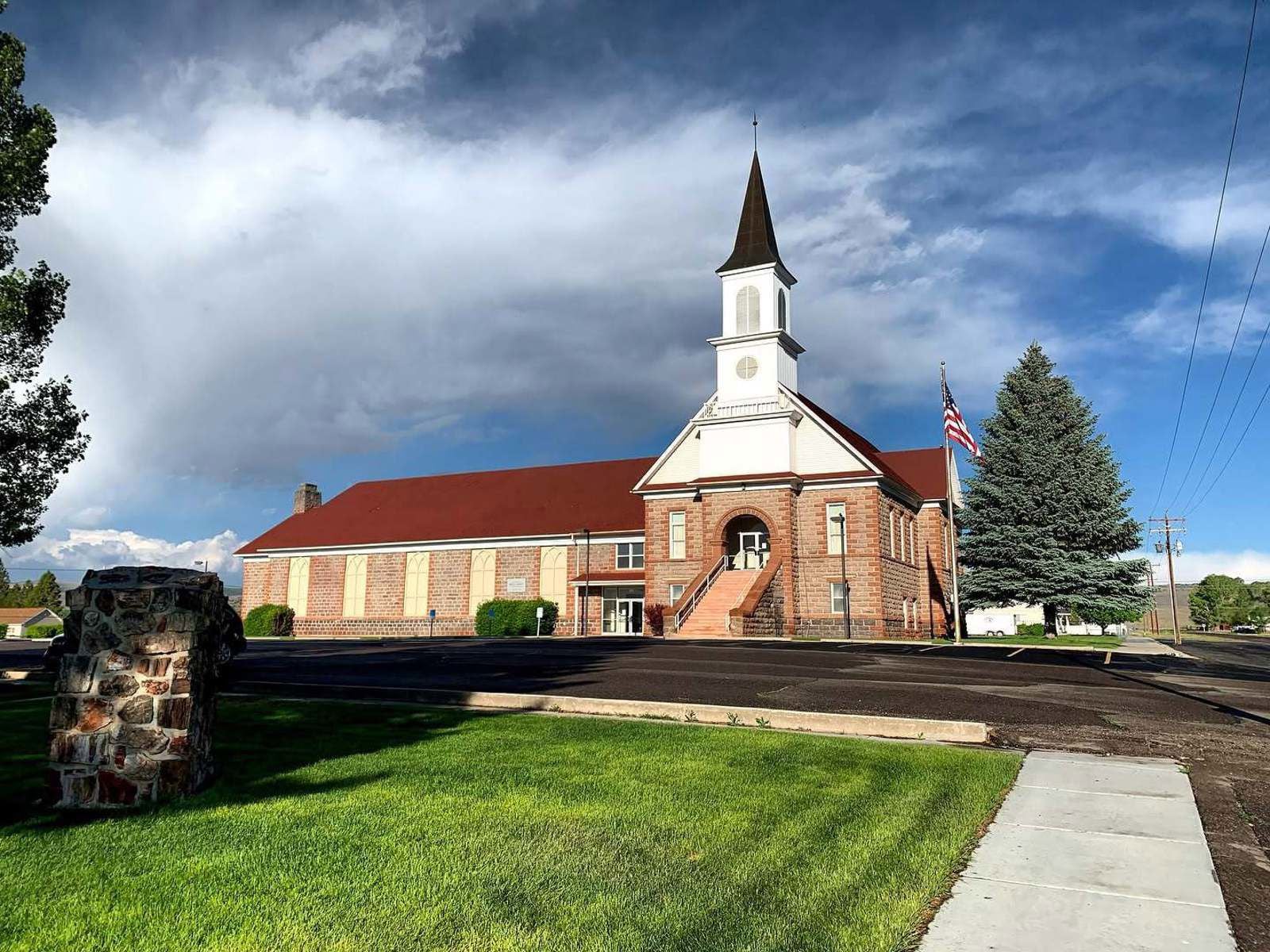 Loa Historical Meetinghouse 20 South 100 West - Image 1