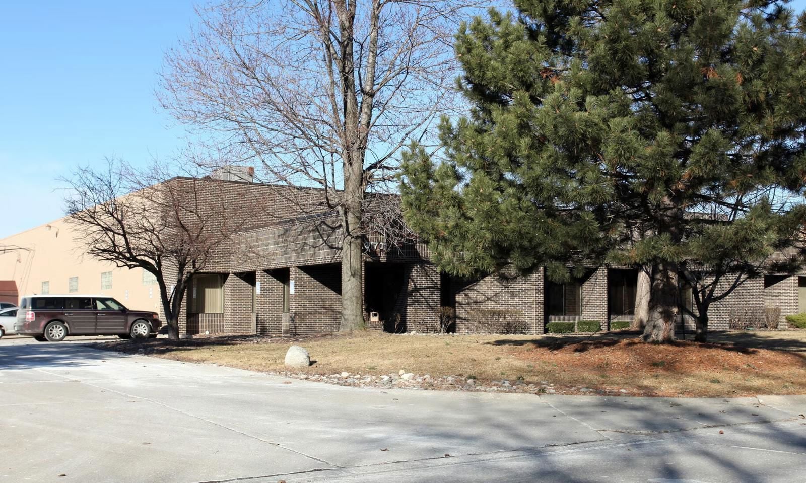 Madison Heights_31701_Research_Park