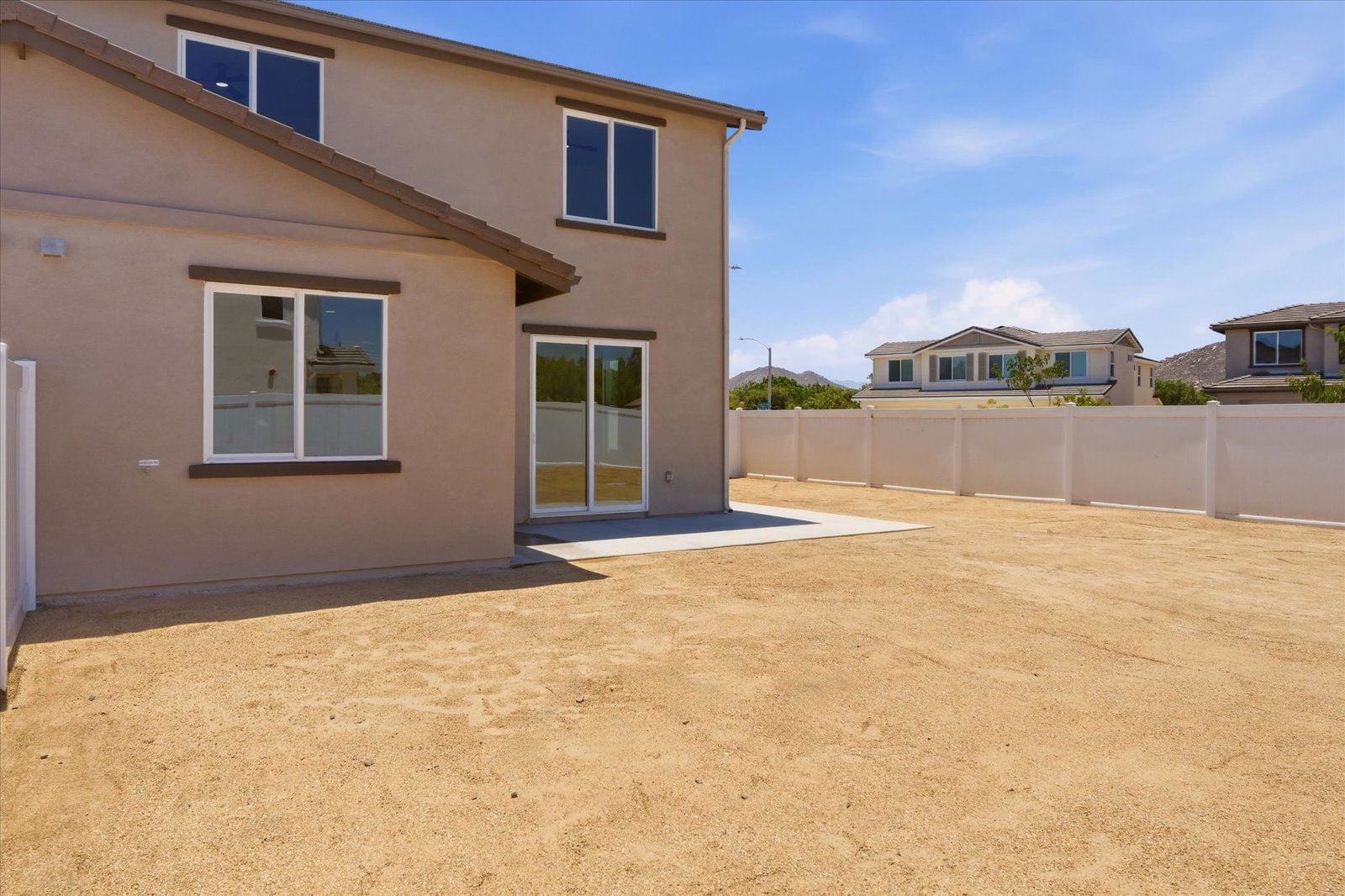 33-10665 Alborz Ct