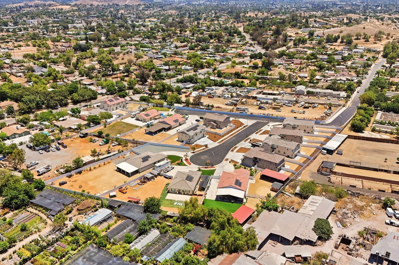 40-10665 Alborz Ct