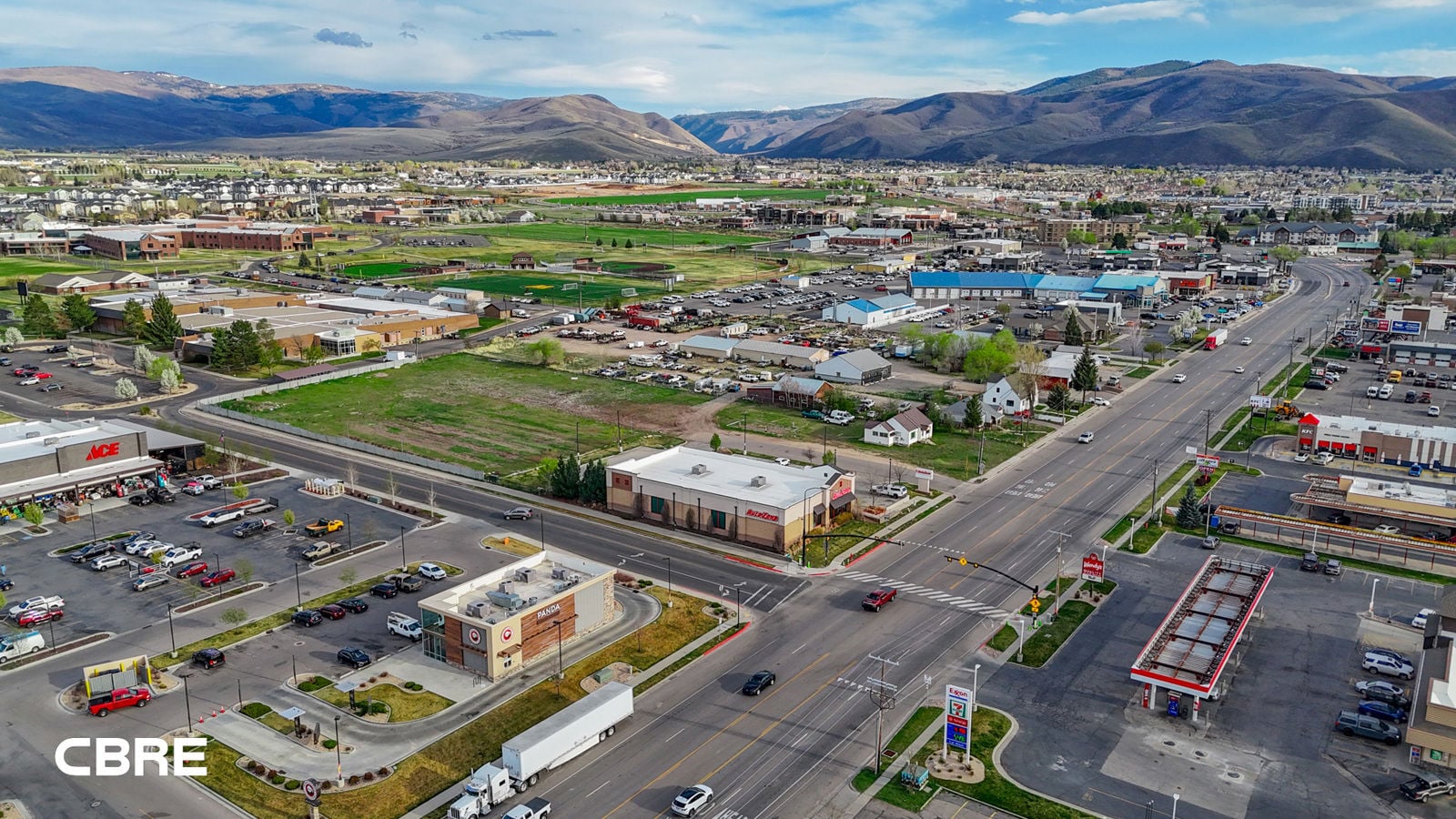 Image_SM_UT_Heber_825 S Main-12