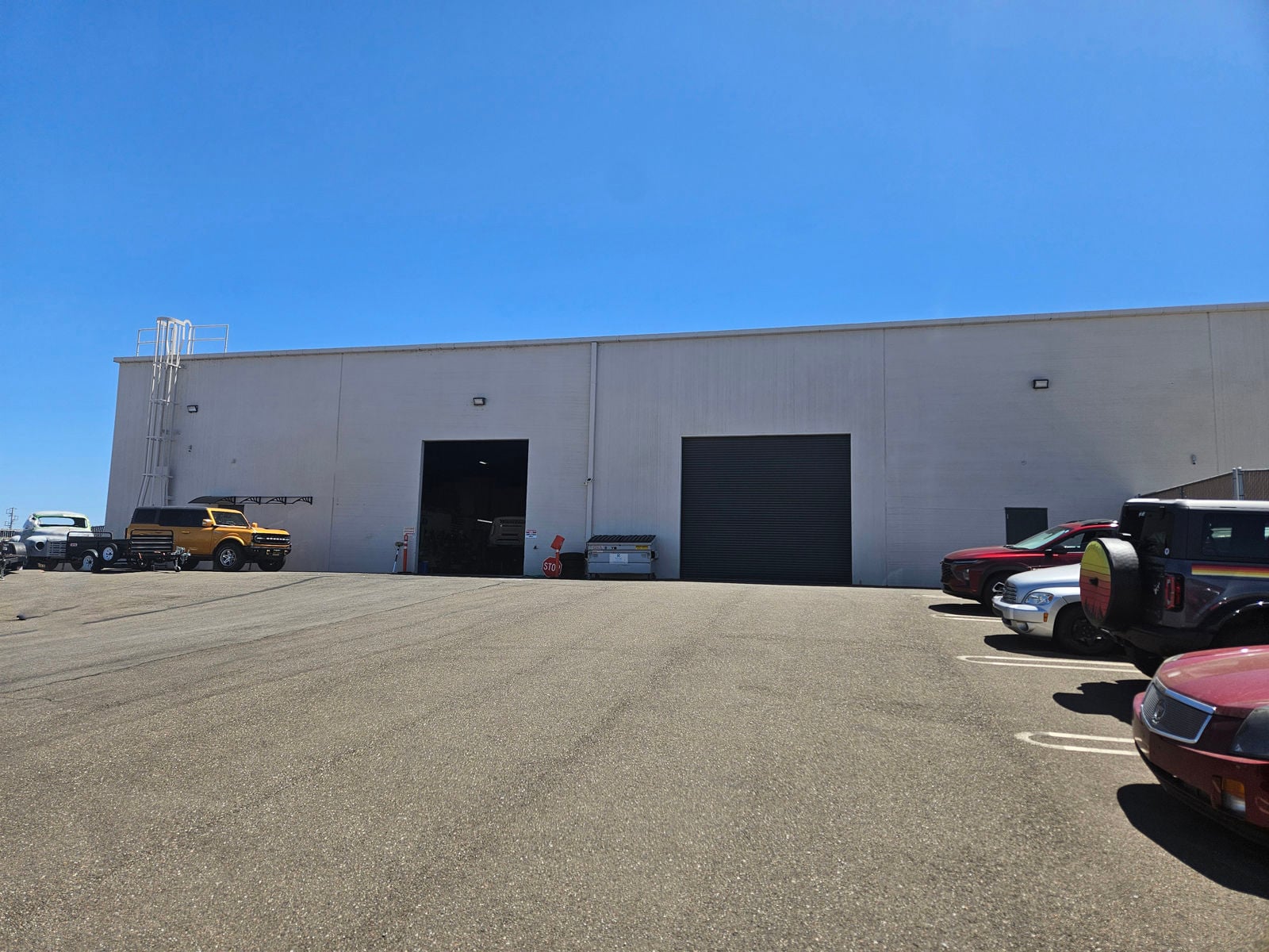 3500 Cincinnati Avenue - Image 1