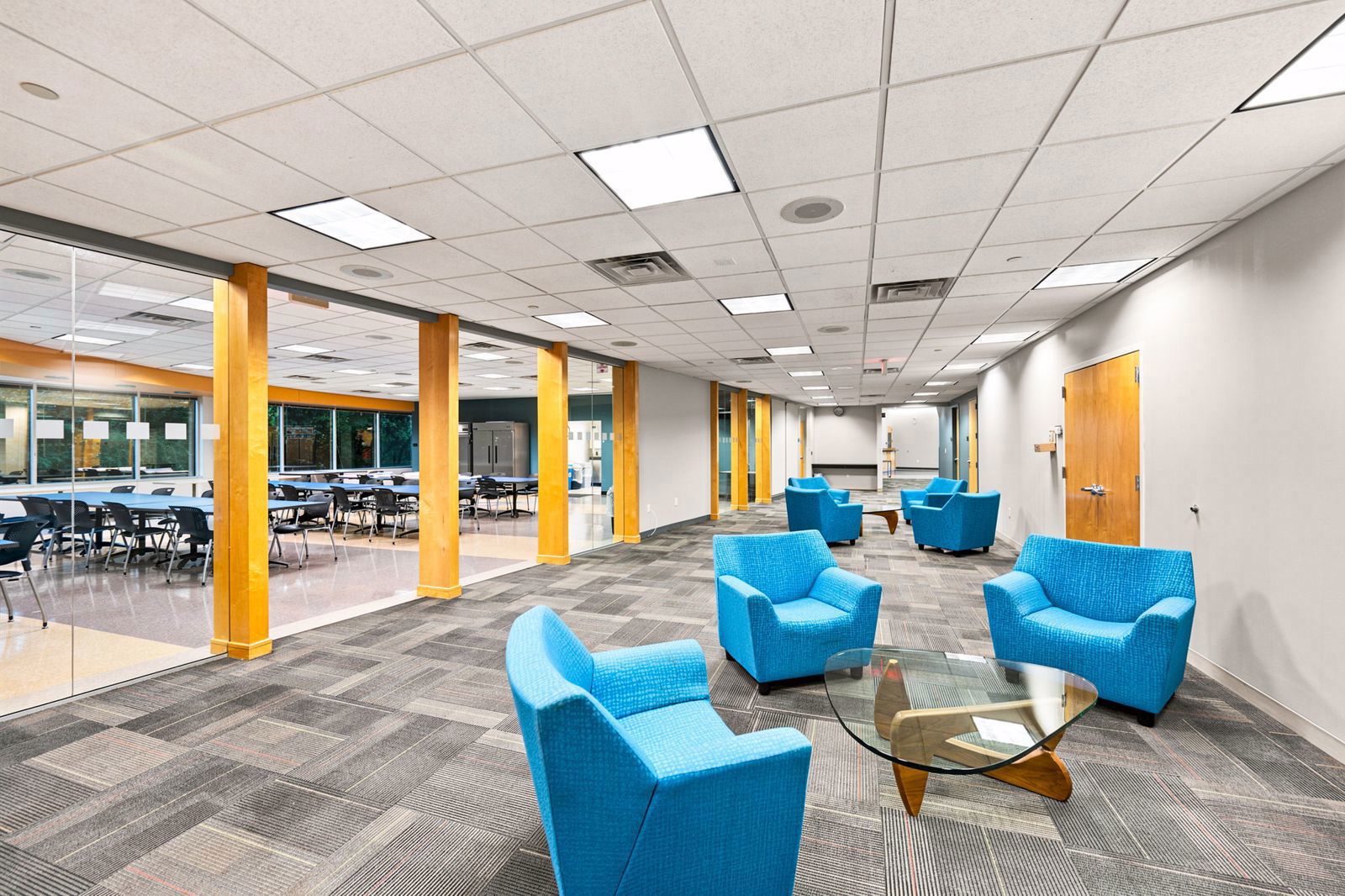 12-web-or-mls-8990 Duke Blvd-12