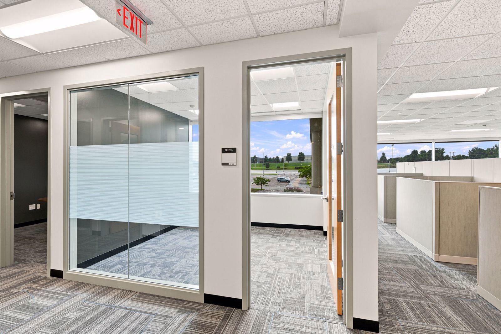 31-web-or-mls-4241 Irwin Simpson Rd-31