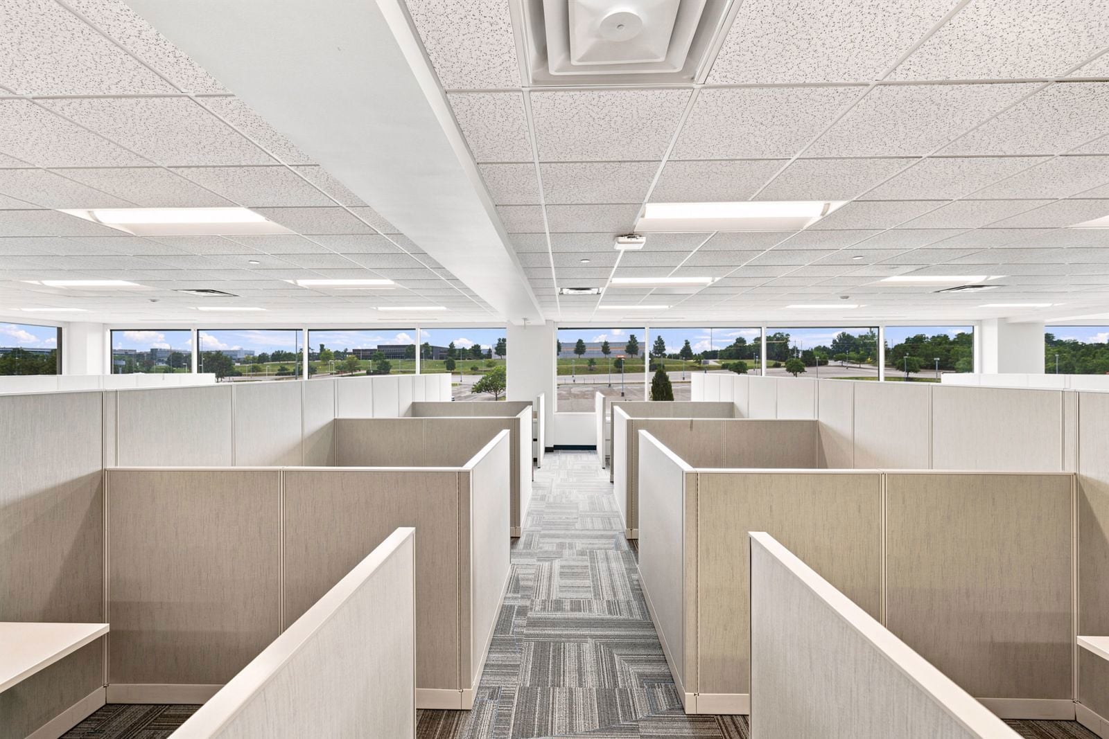 30-web-or-mls-4241 Irwin Simpson Rd-30