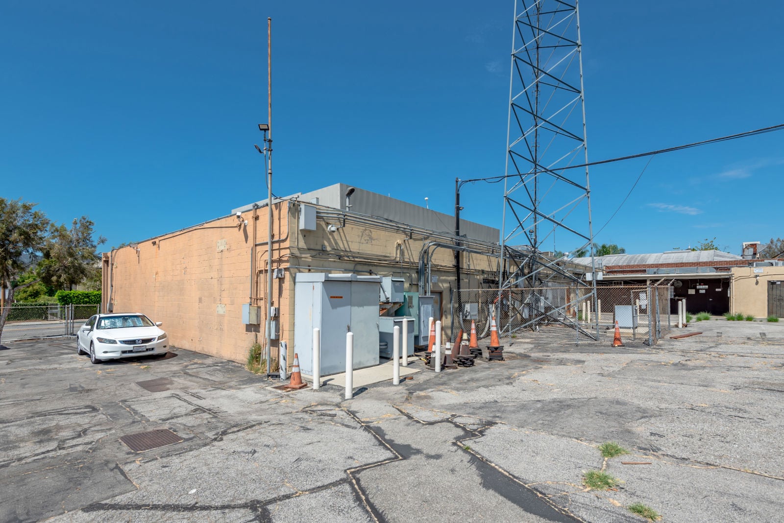 6246-6254 San Fernando Road 6246 San Fernando Road - Image 5