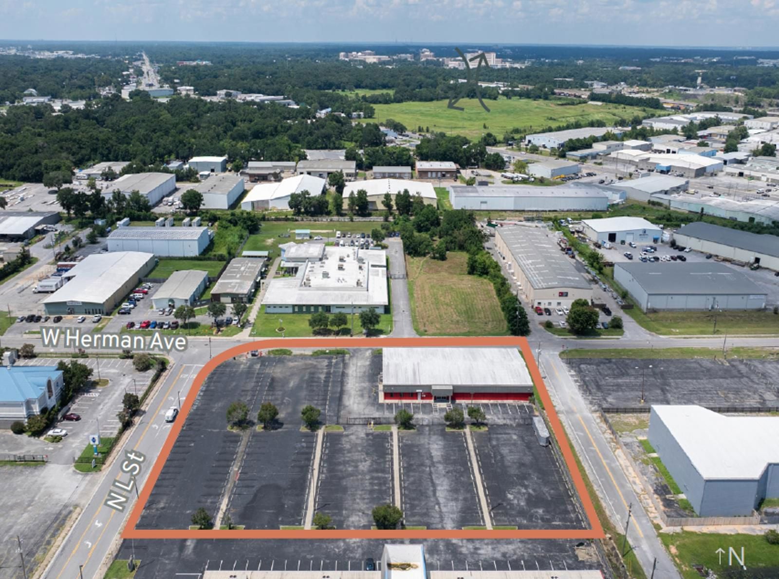 3670 N L St - Site Outline