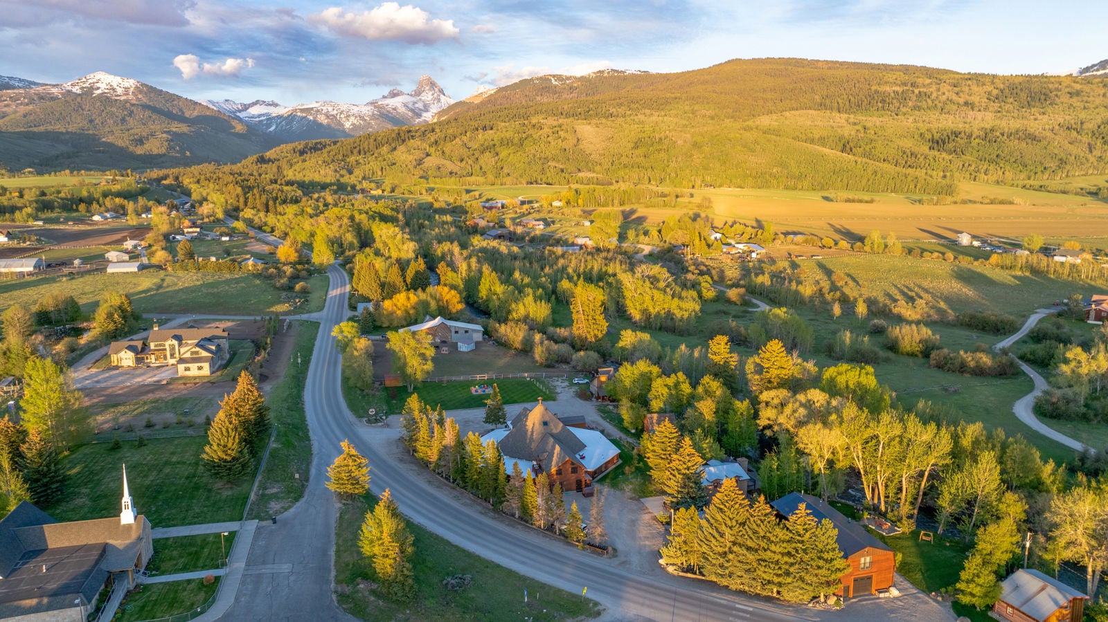 TetonTeepeeLodge3