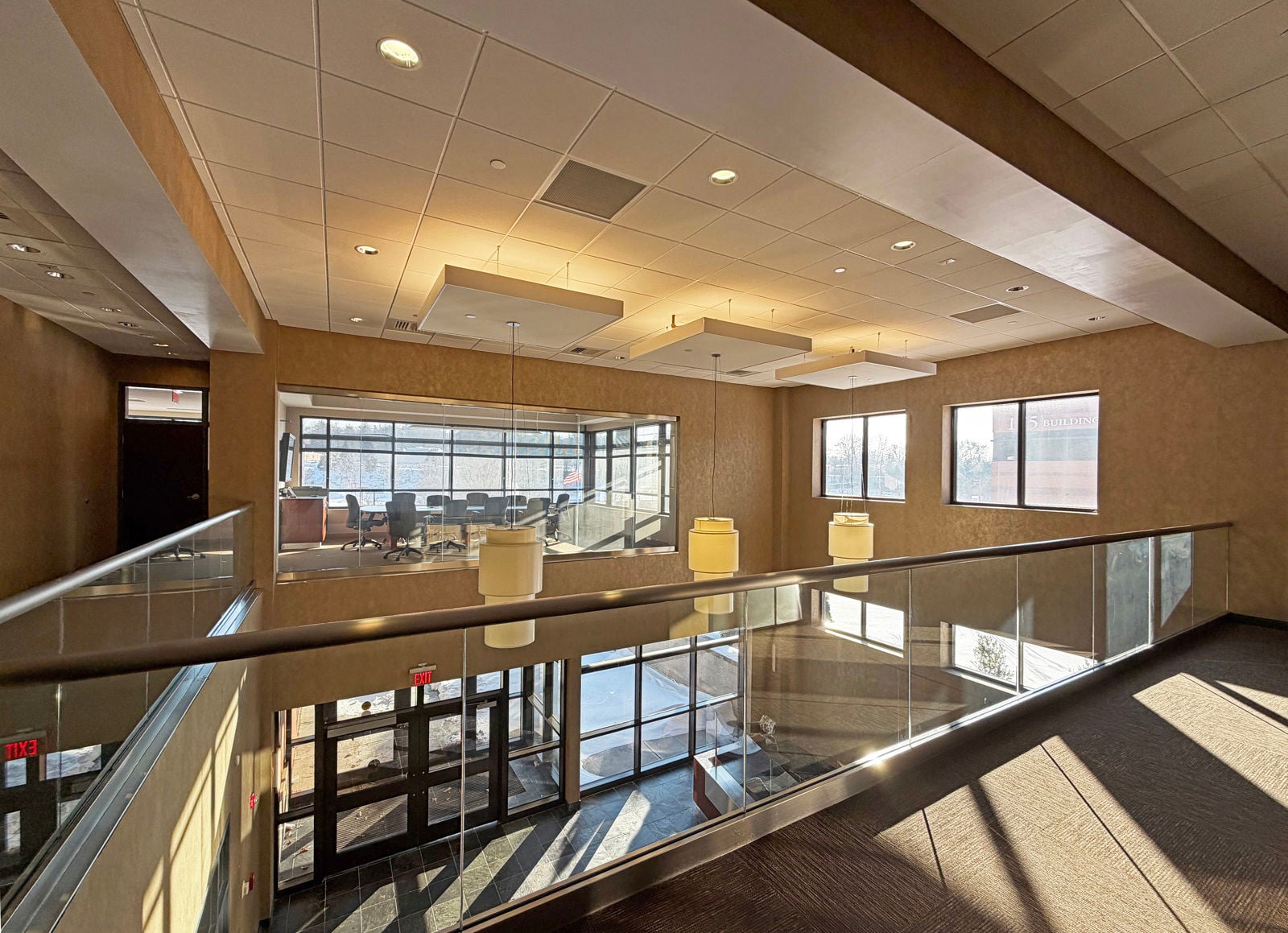 175 Scott Swamp-Bldg 1 Atrium Lobby