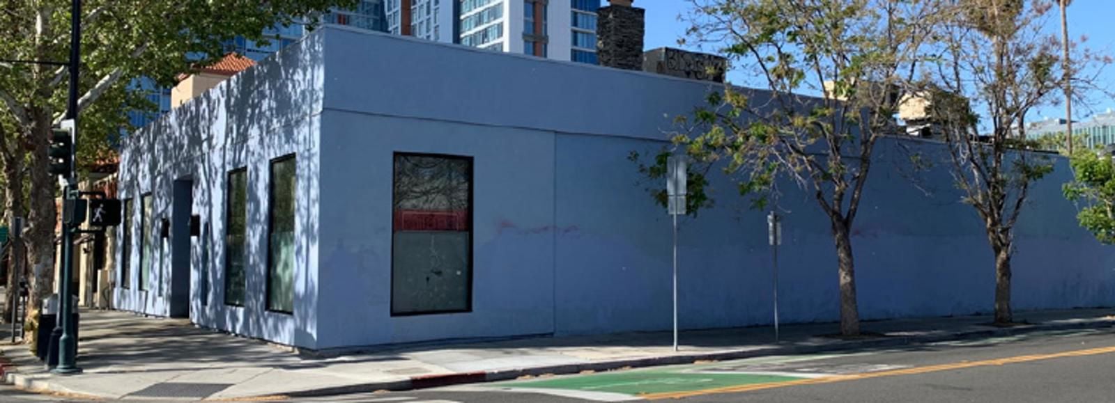 Exterior Photo 3