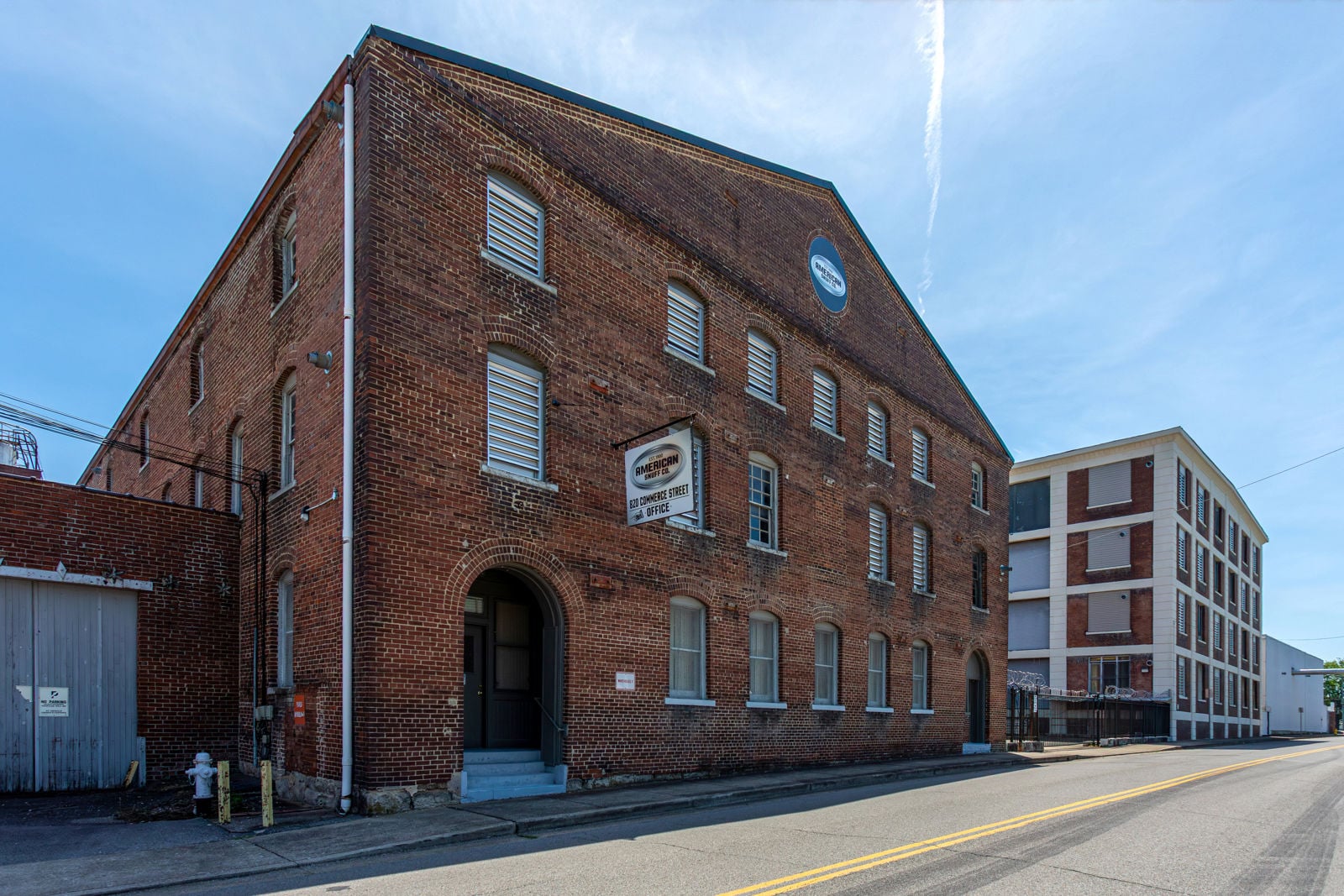 820 Commerce St (1)