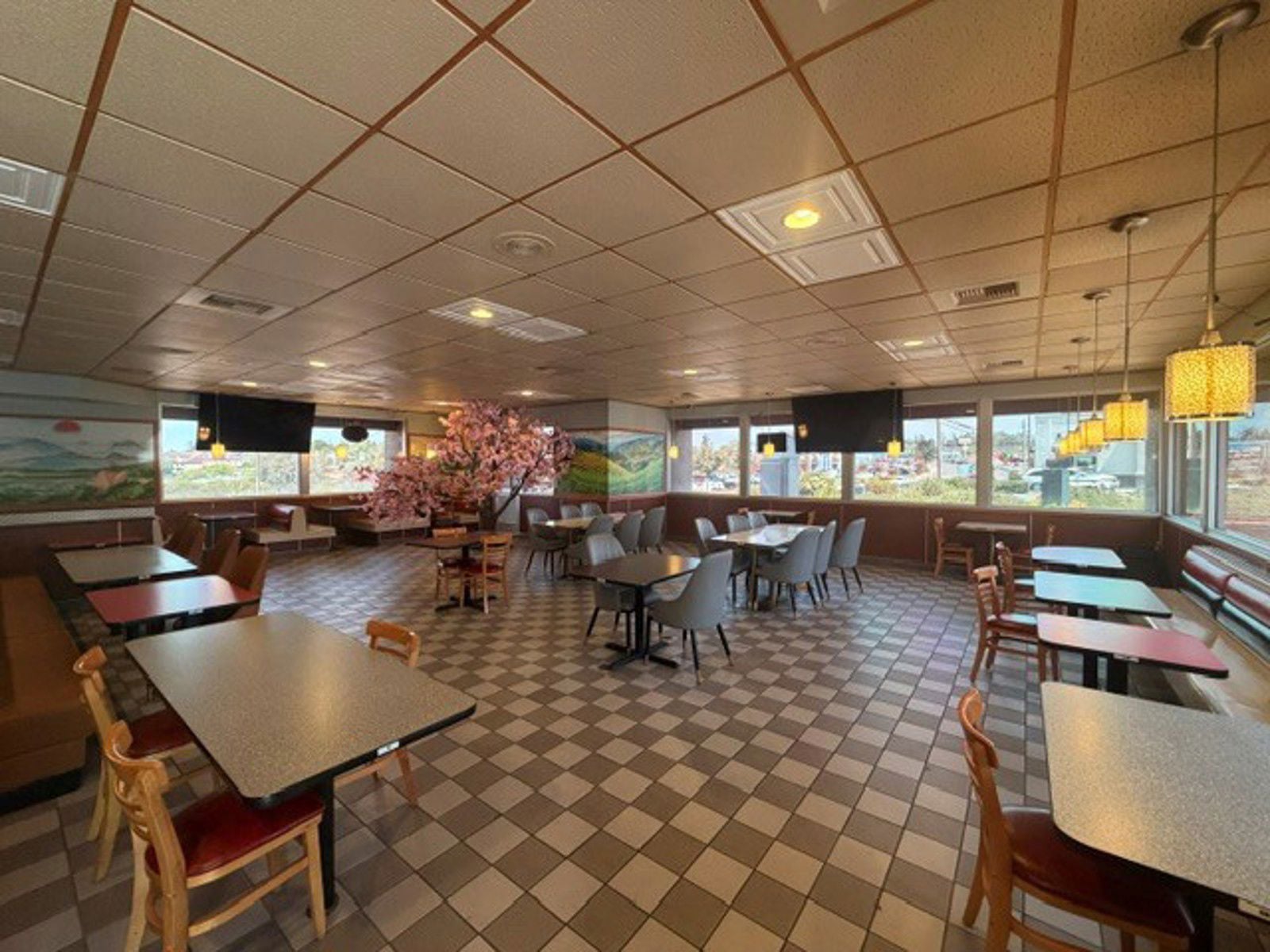 13312 Interior2