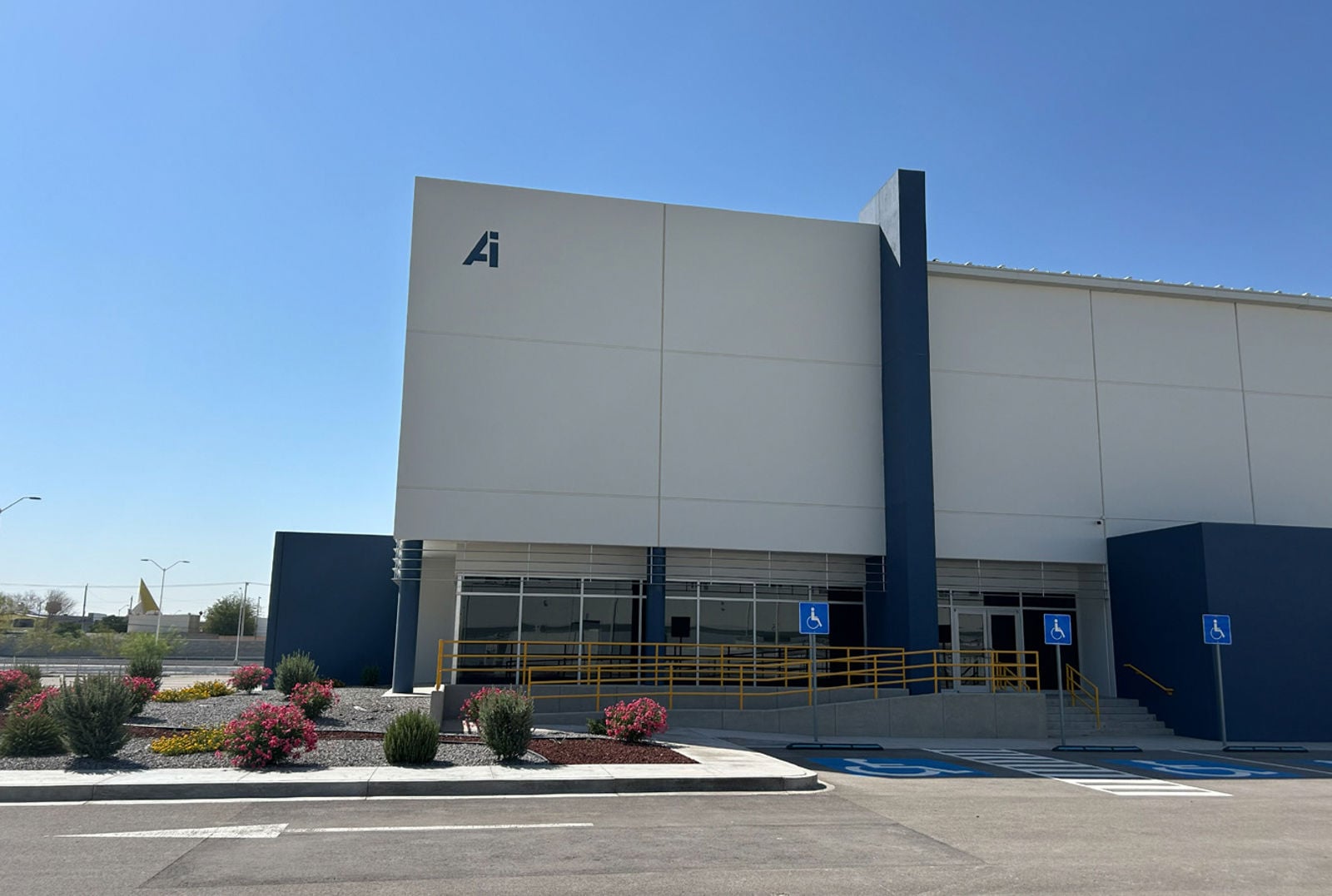 Exterior 5