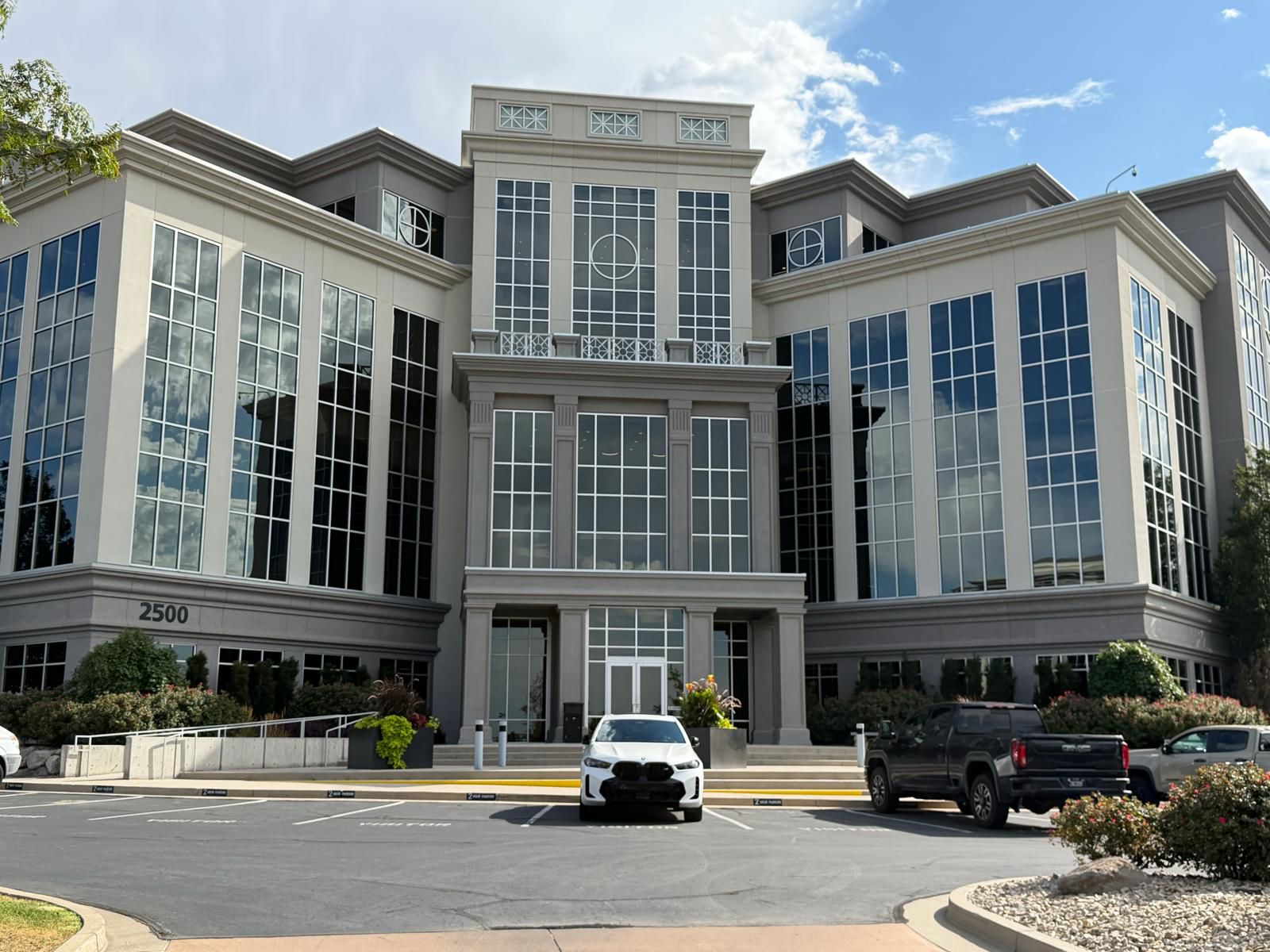 2500 Property Photo1