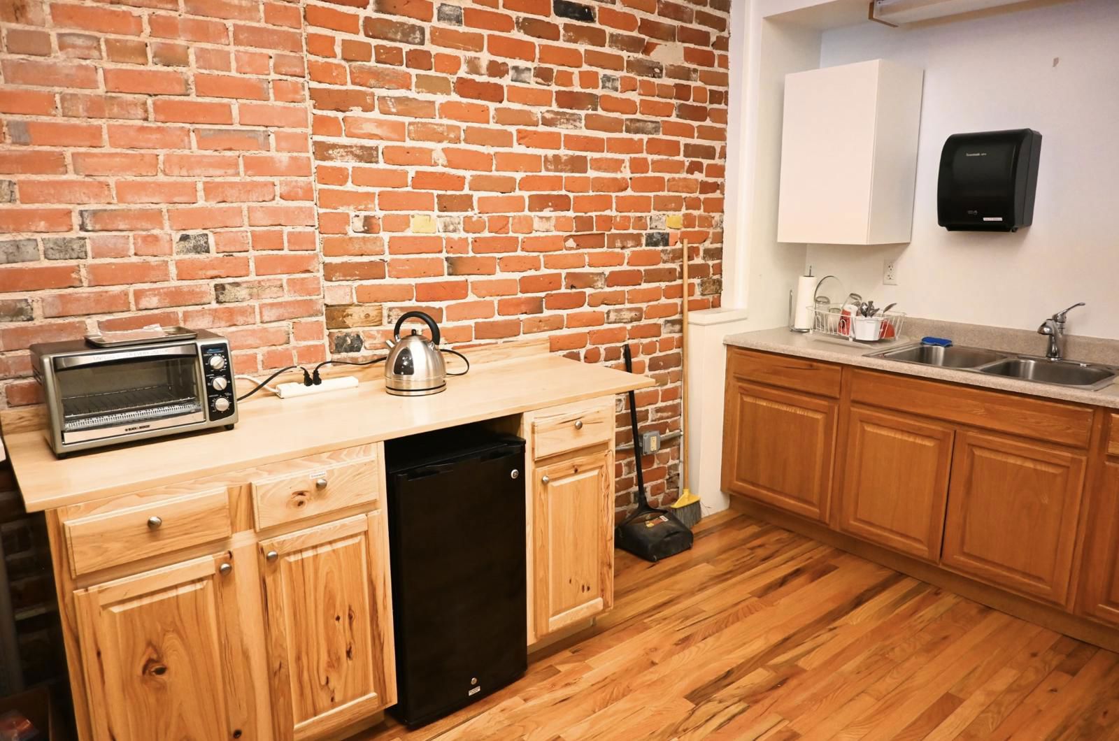 243 Jefferson Interior3