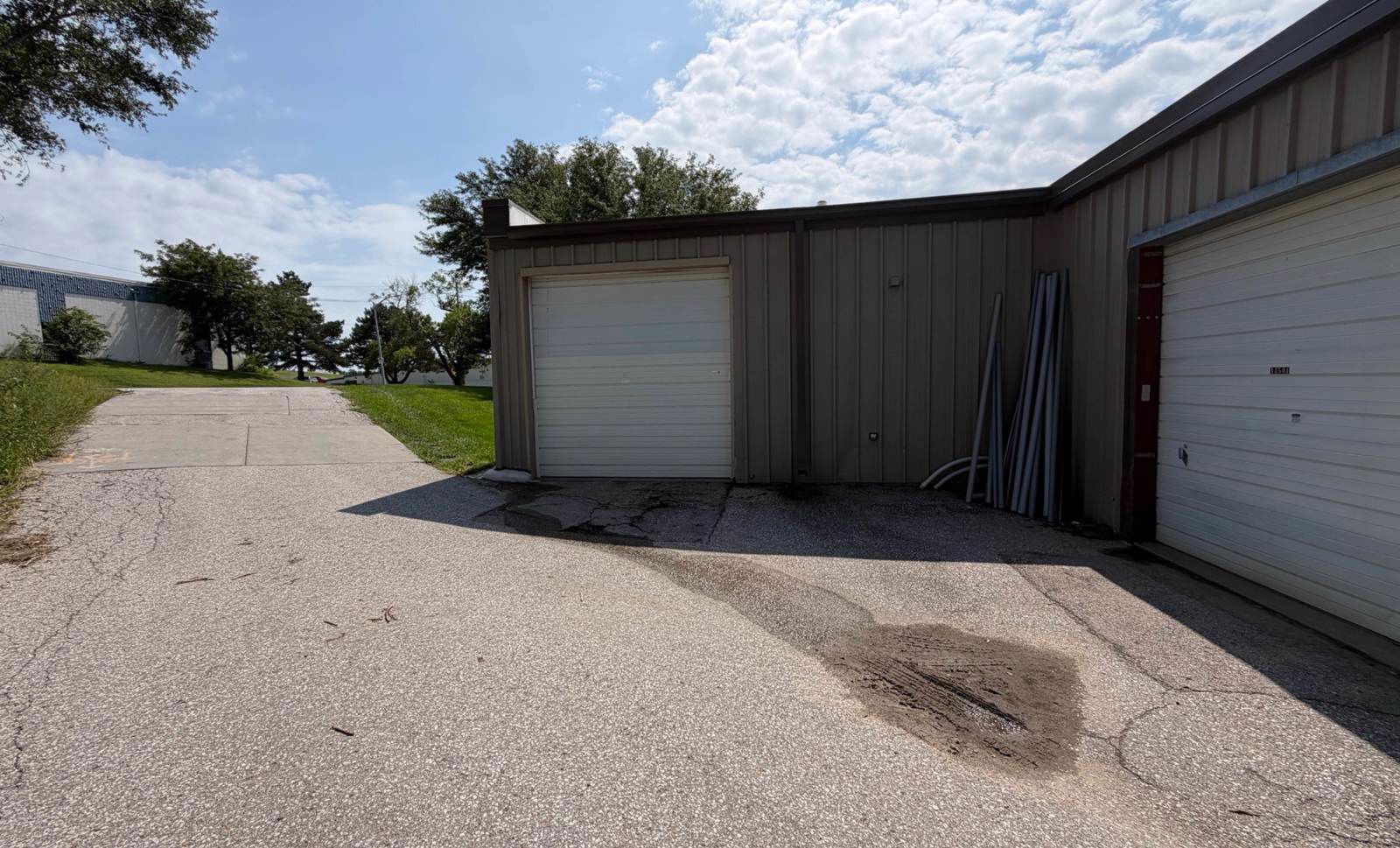 Industrial Space - 144th & Grover Streets 14514 Grover Street - Image 3
