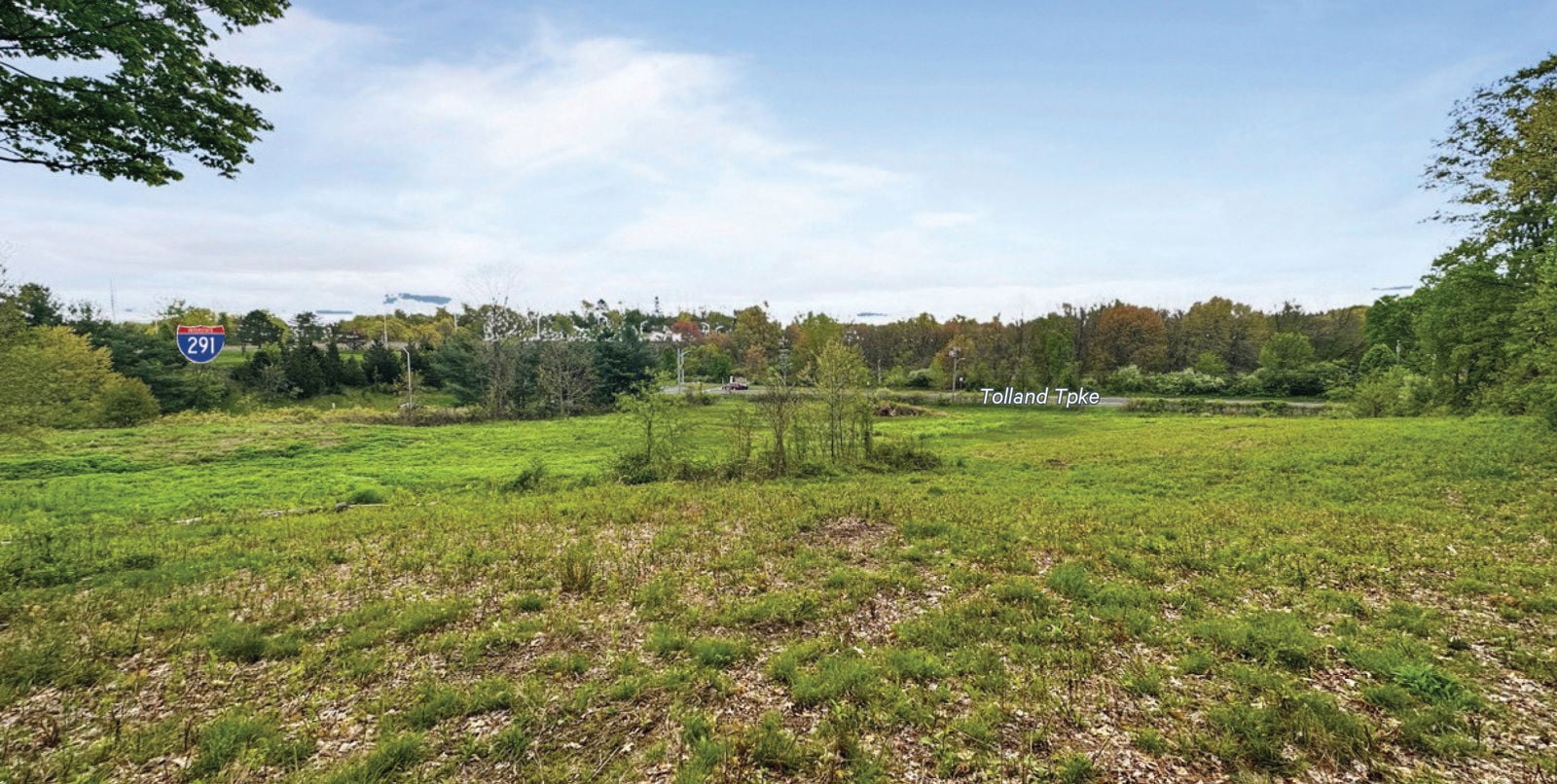 1555 Tolland Tpke_Ground View