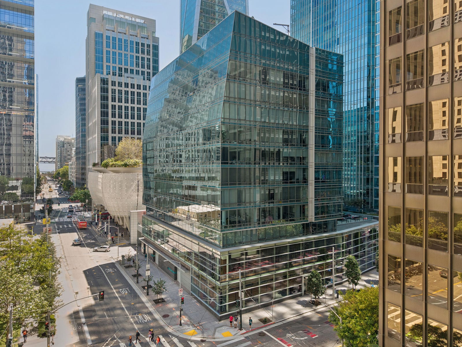 Mission_301_Millennium Tower