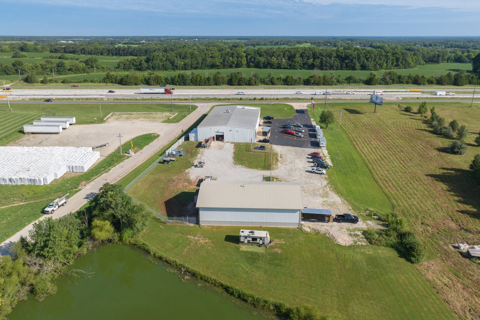 15970EVeteransMemorialPkwy-29