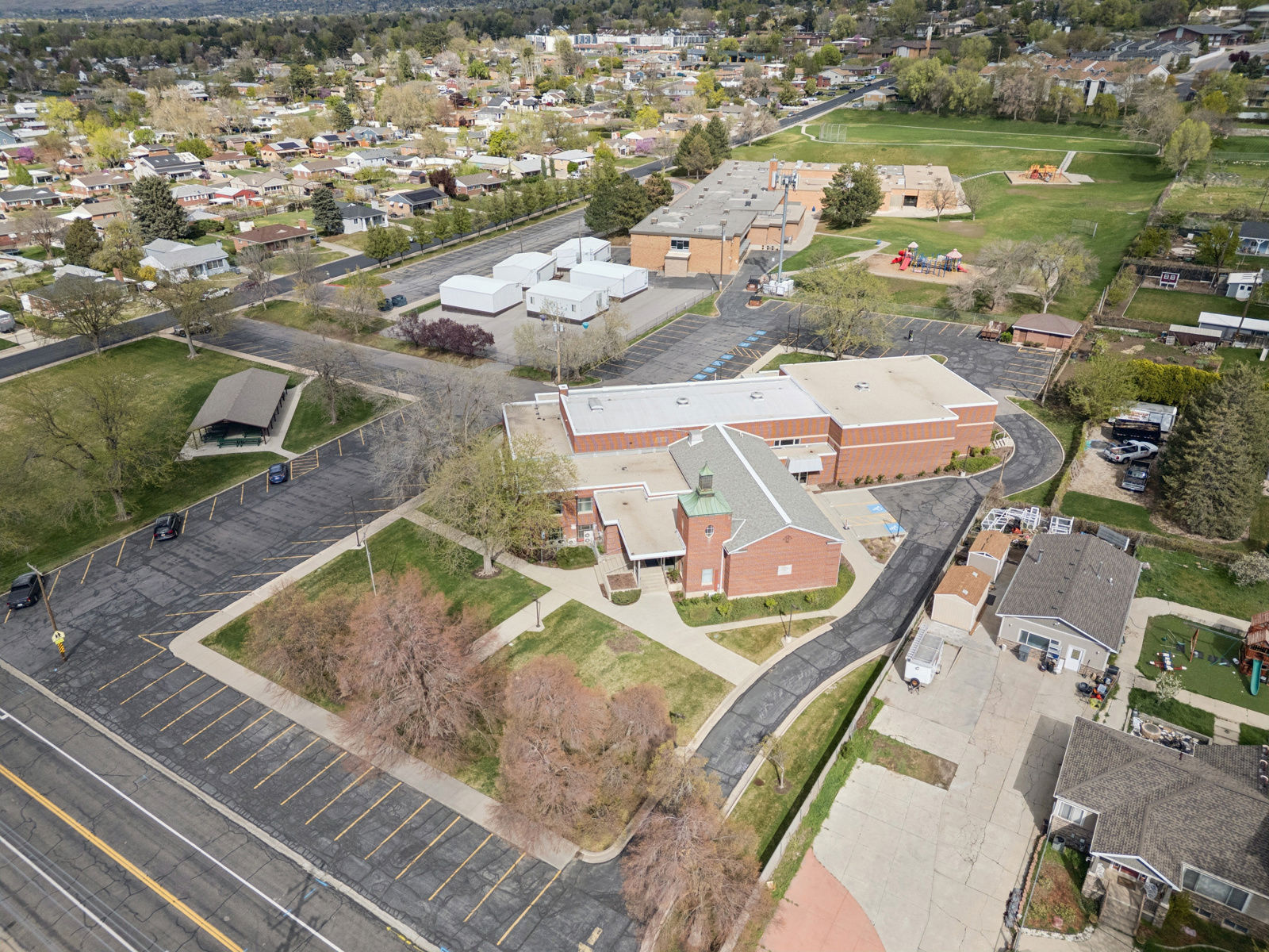 38_3707s800wBountiful_0416