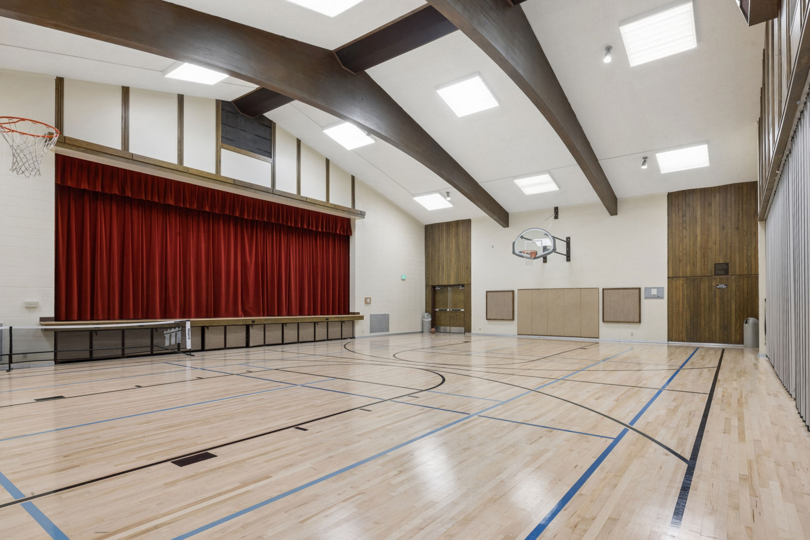 17_1433eOldMissionRdSandy_00360