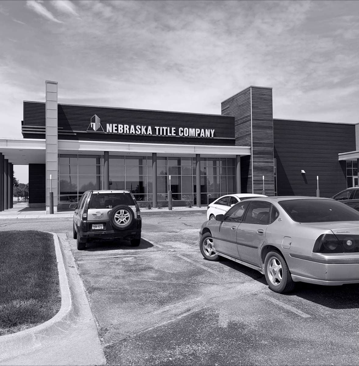 Investment Opportunity - The Edge - Commercial Center 5601 South 59th Street - Image 2