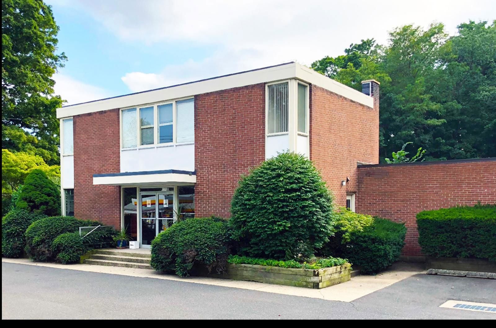 215 Danbury Road