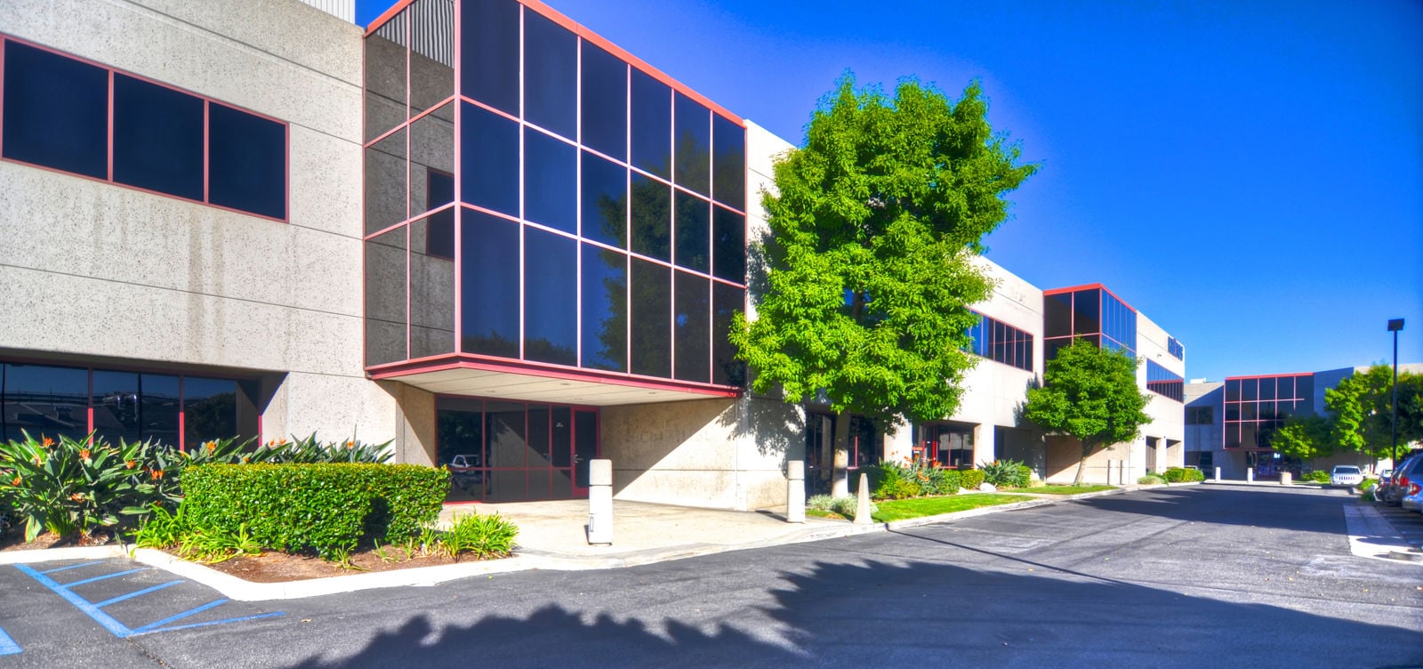 Fullerton Business Center 1501-1561 East Orangethorpe Avenue - Image 2