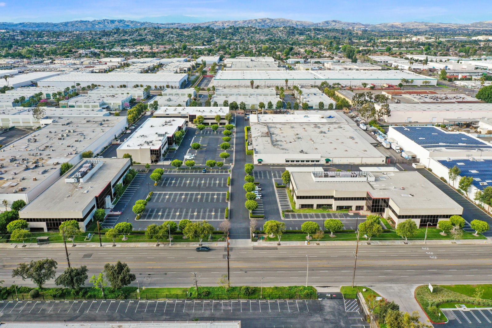 Fullerton Business Center 1501-1561 East Orangethorpe Avenue - Image 3